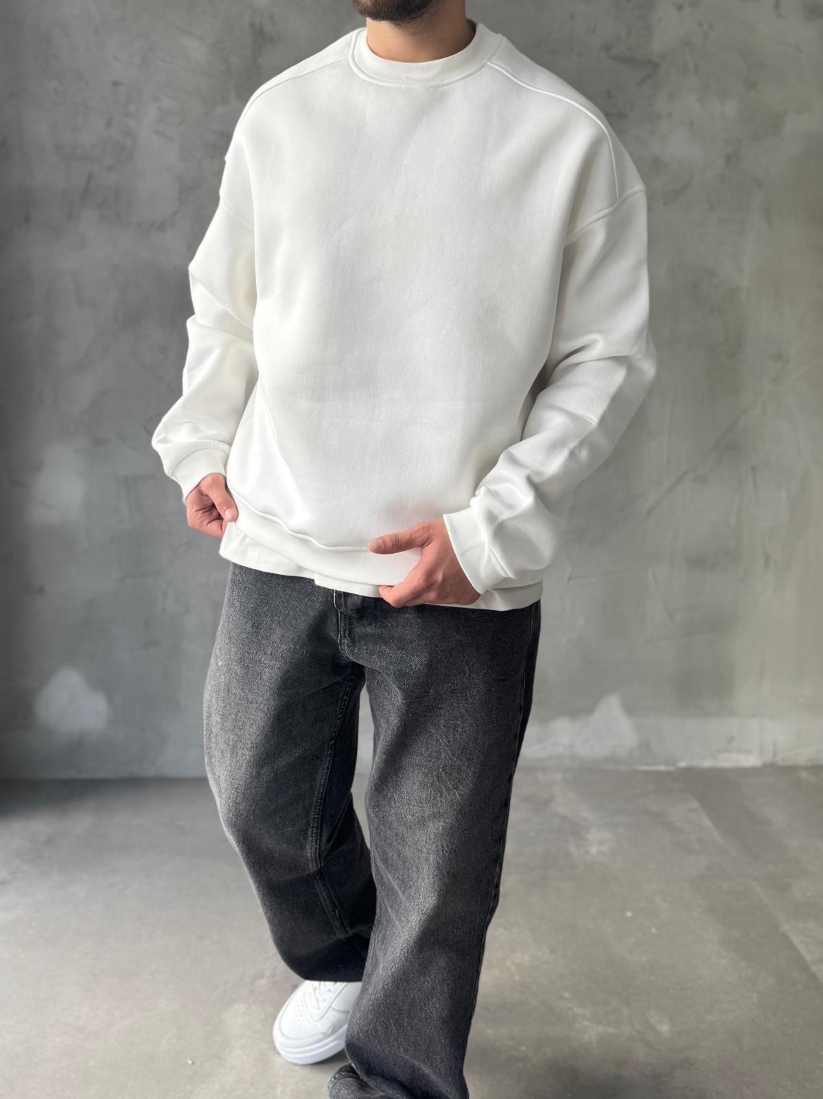 Beyaz Basic Oversize Premium Sweatshirt