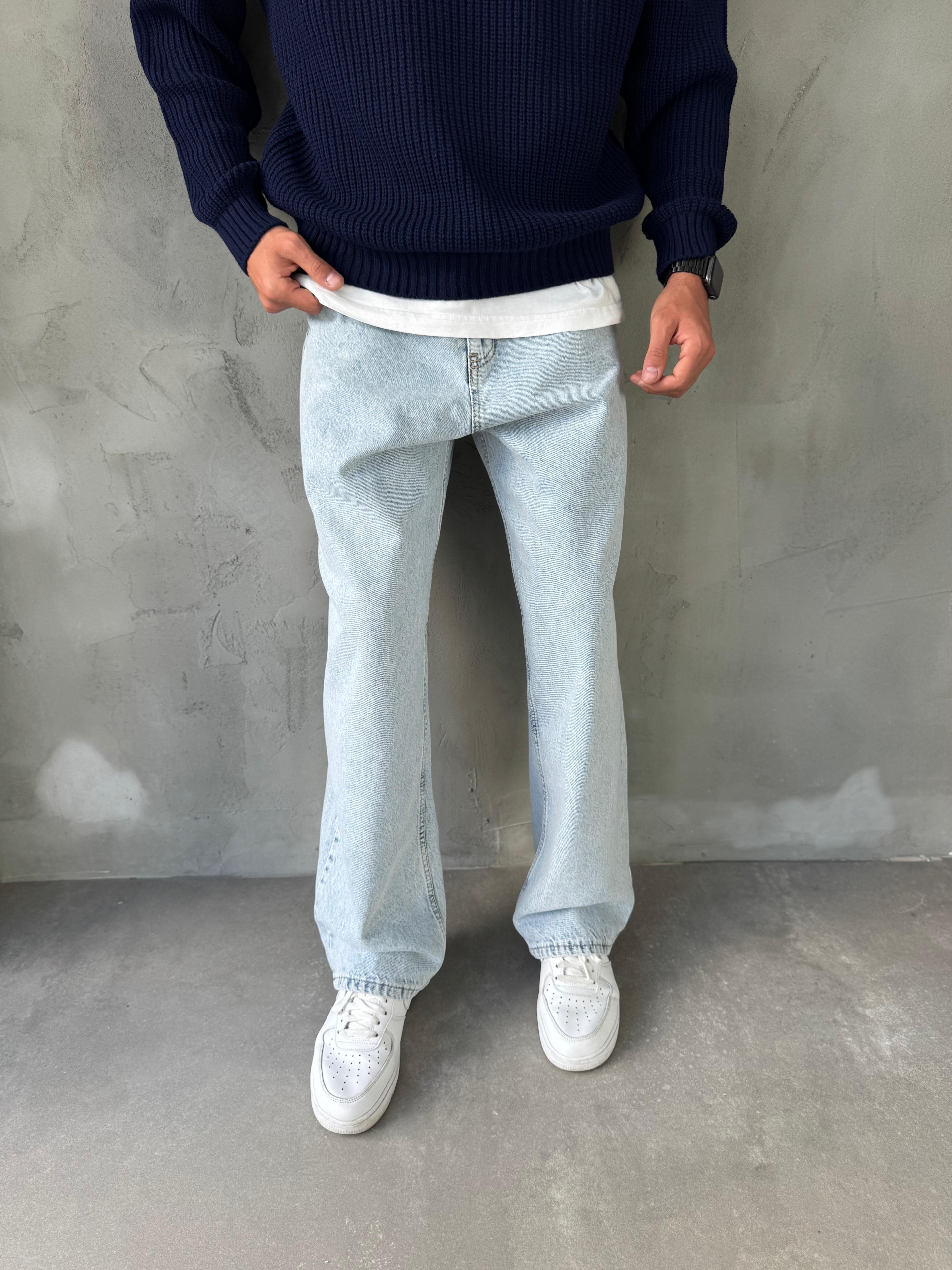 Buz Mavisi Yıkamalı Bol Kalıp Jean