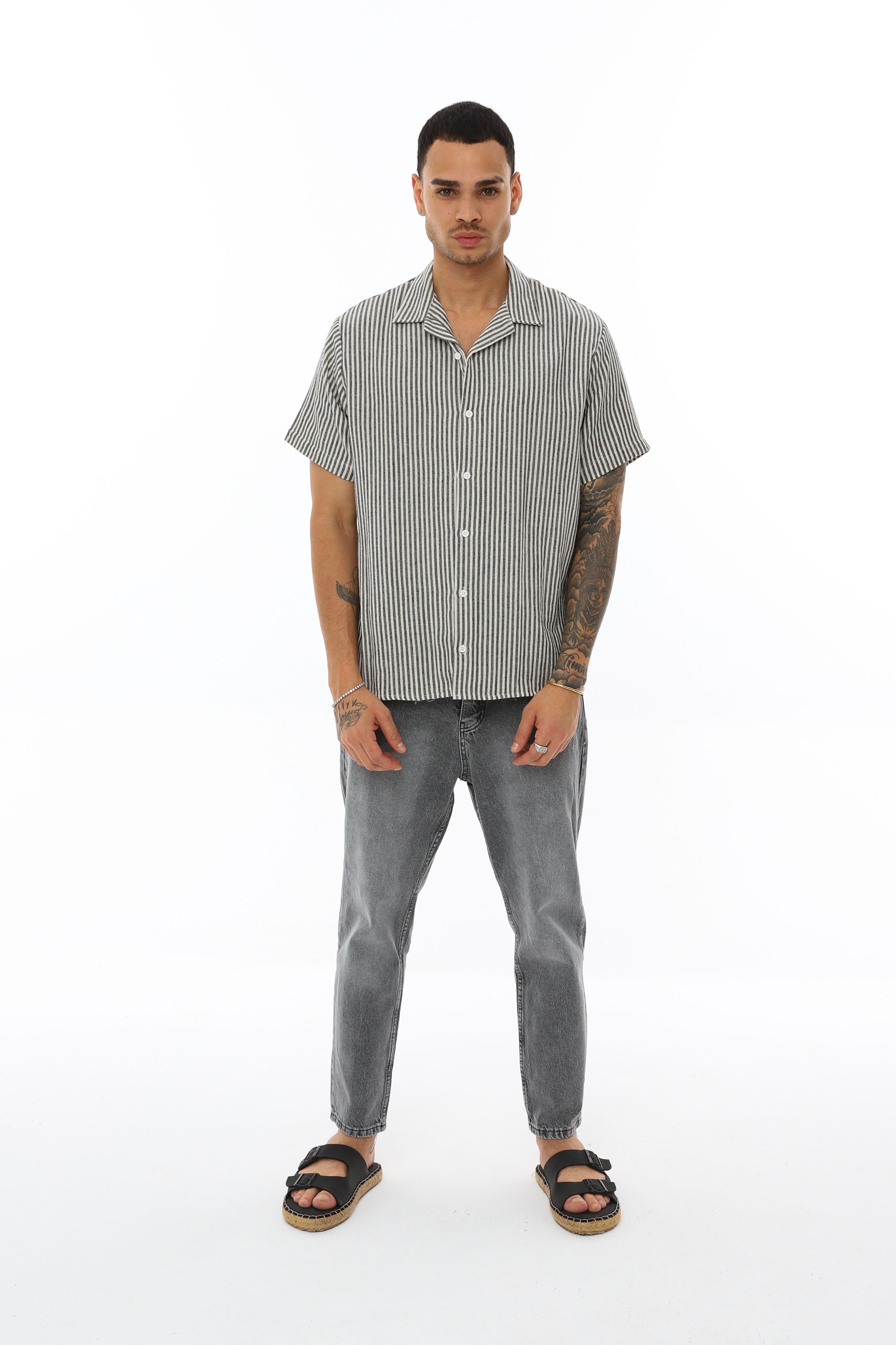 OVERSIZE KALIN ÇİZGİLİ KISA KOLLU GÖMLEK - GRİ - BEYAZ