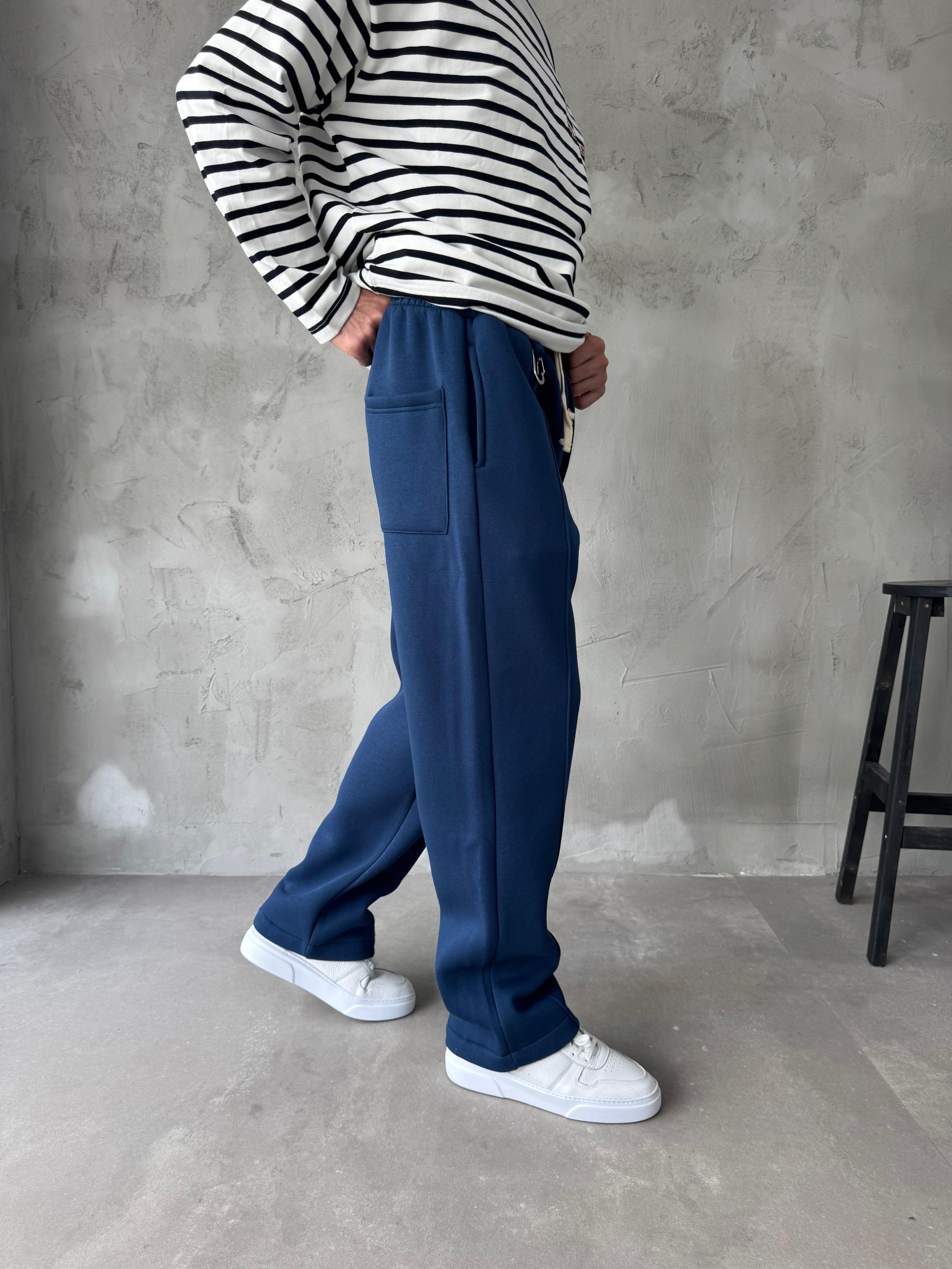 Lacivert Aksesuar Detaylı Bol Kalıp Eşofman