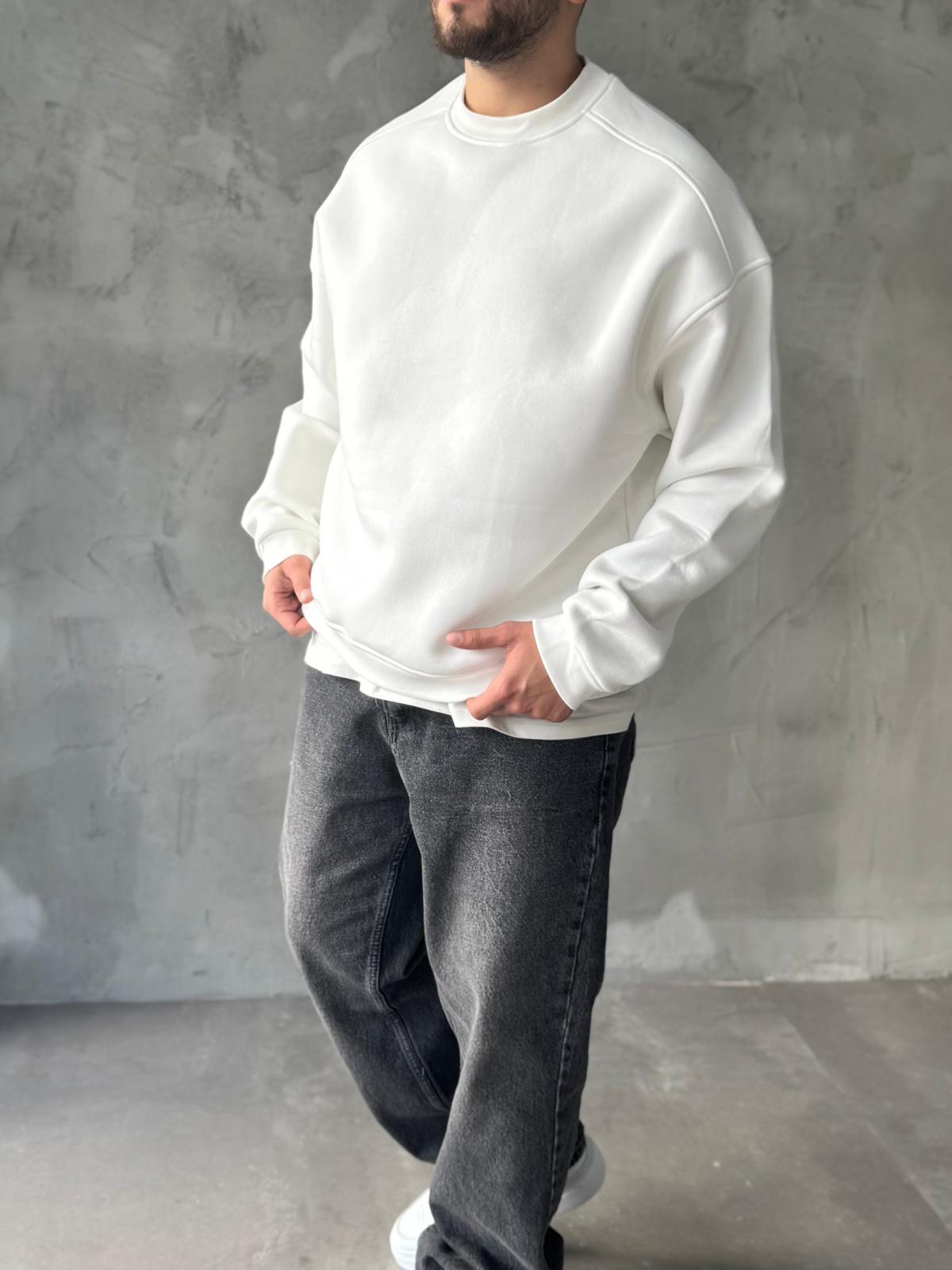 Beyaz Basic Oversize Premium Sweatshirt