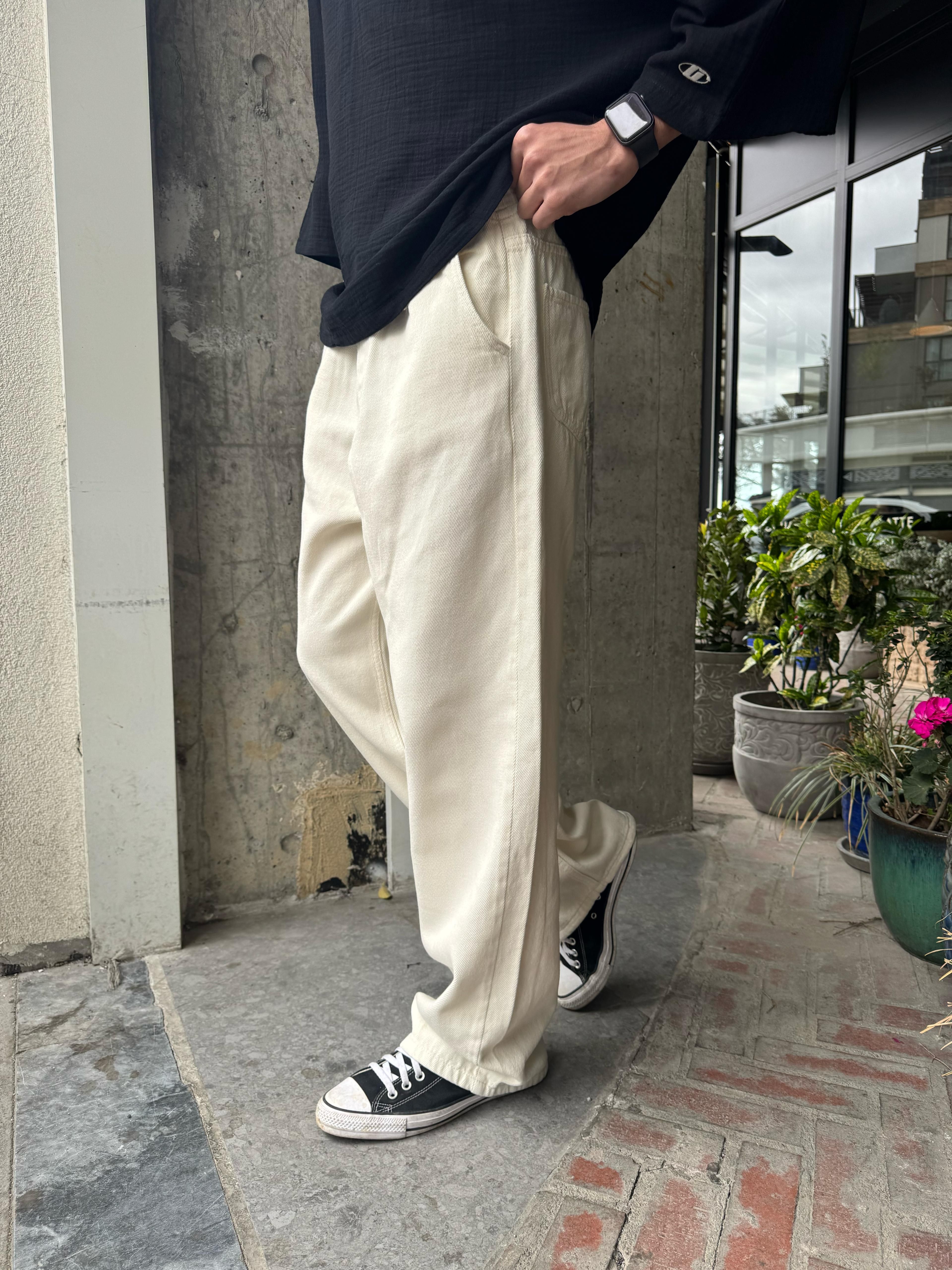 GABARDİN KUMAŞ BAGGY KALIP PANTOLON - BEYAZ