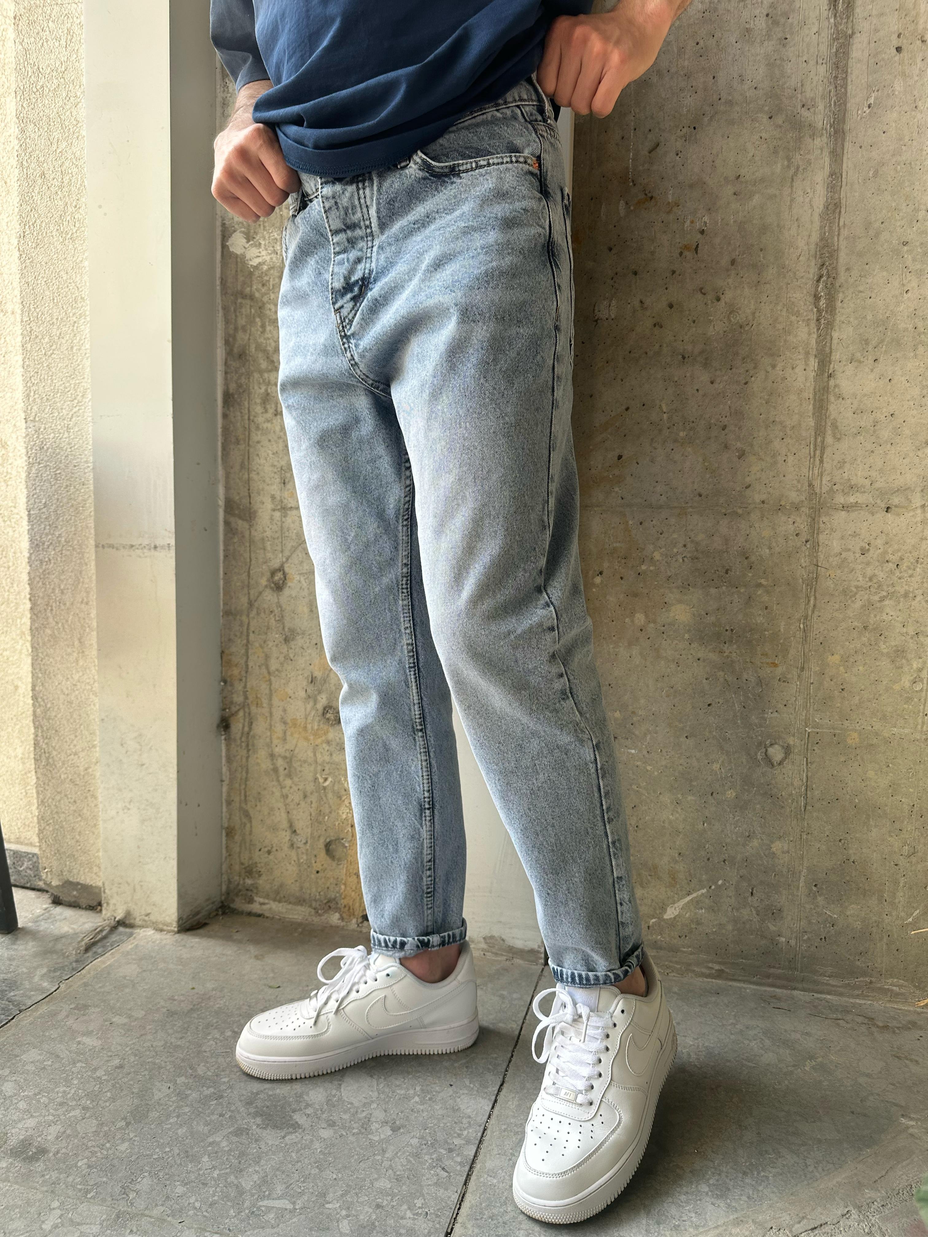 BUZ MAVİ YIKAMALI BOYFRİEND JEAN - MAVİ