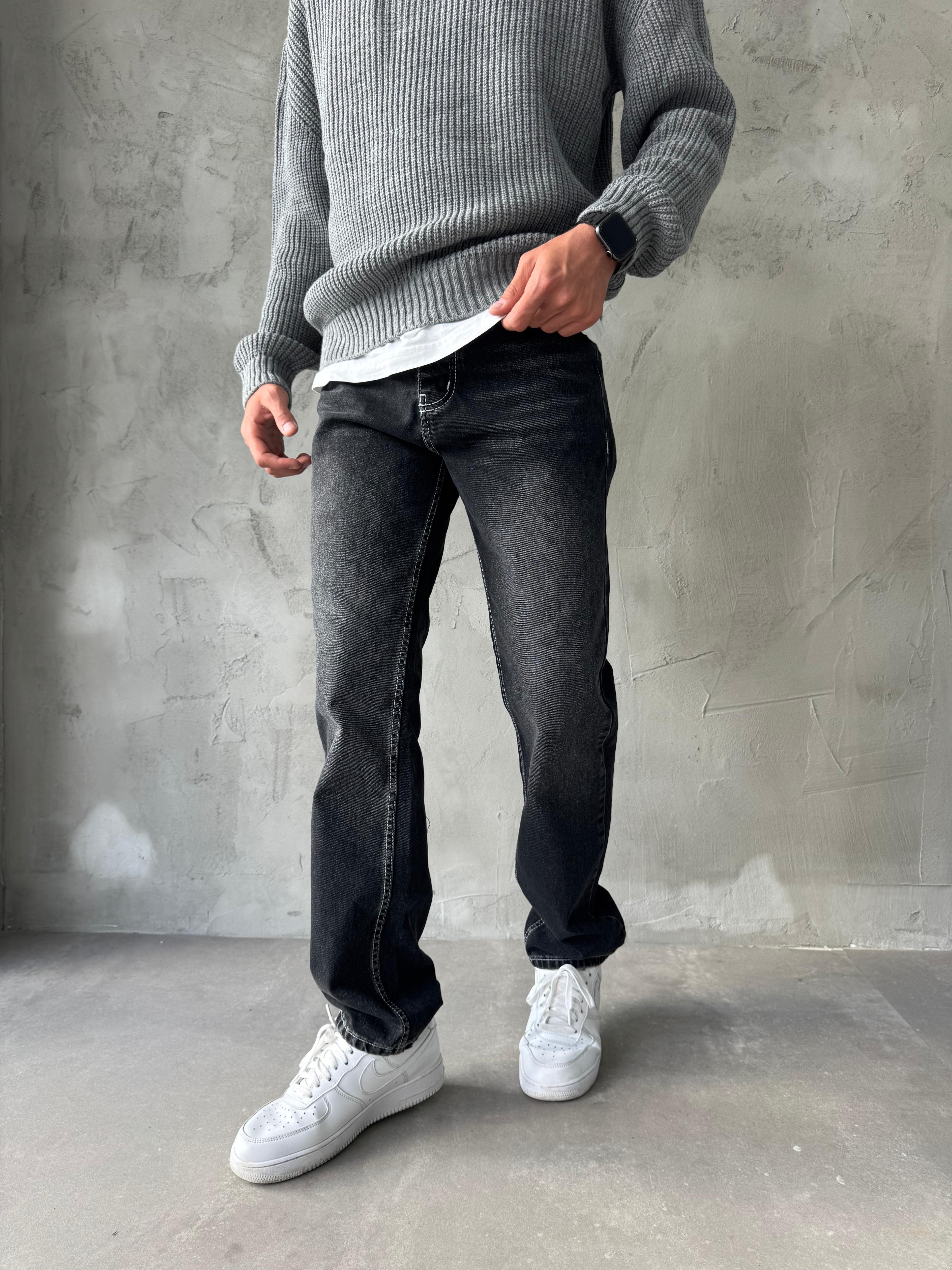 Siyah Dikiş Detaylı Baggy Jean