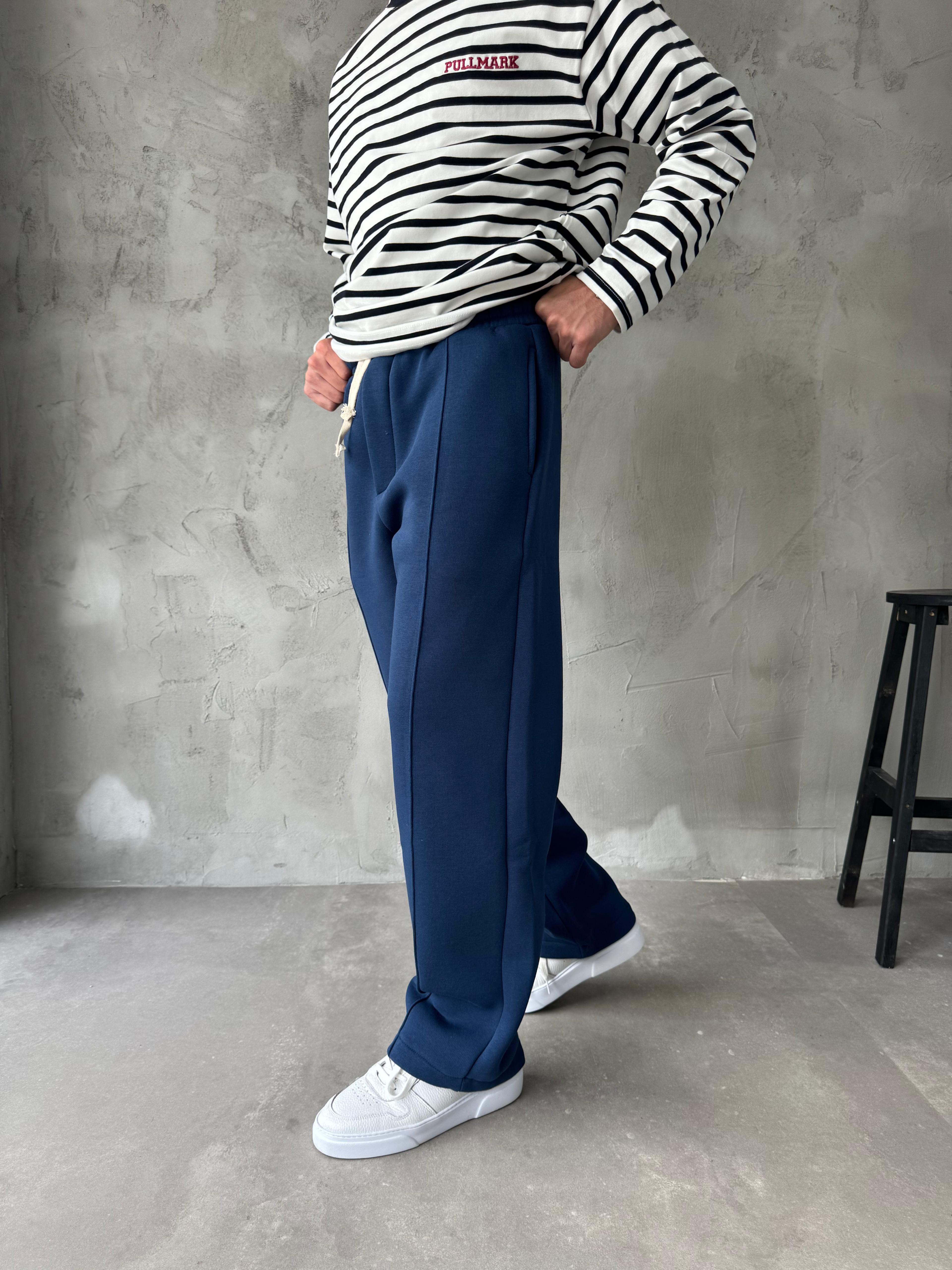 Lacivert Aksesuar Detaylı Bol Kalıp Eşofman