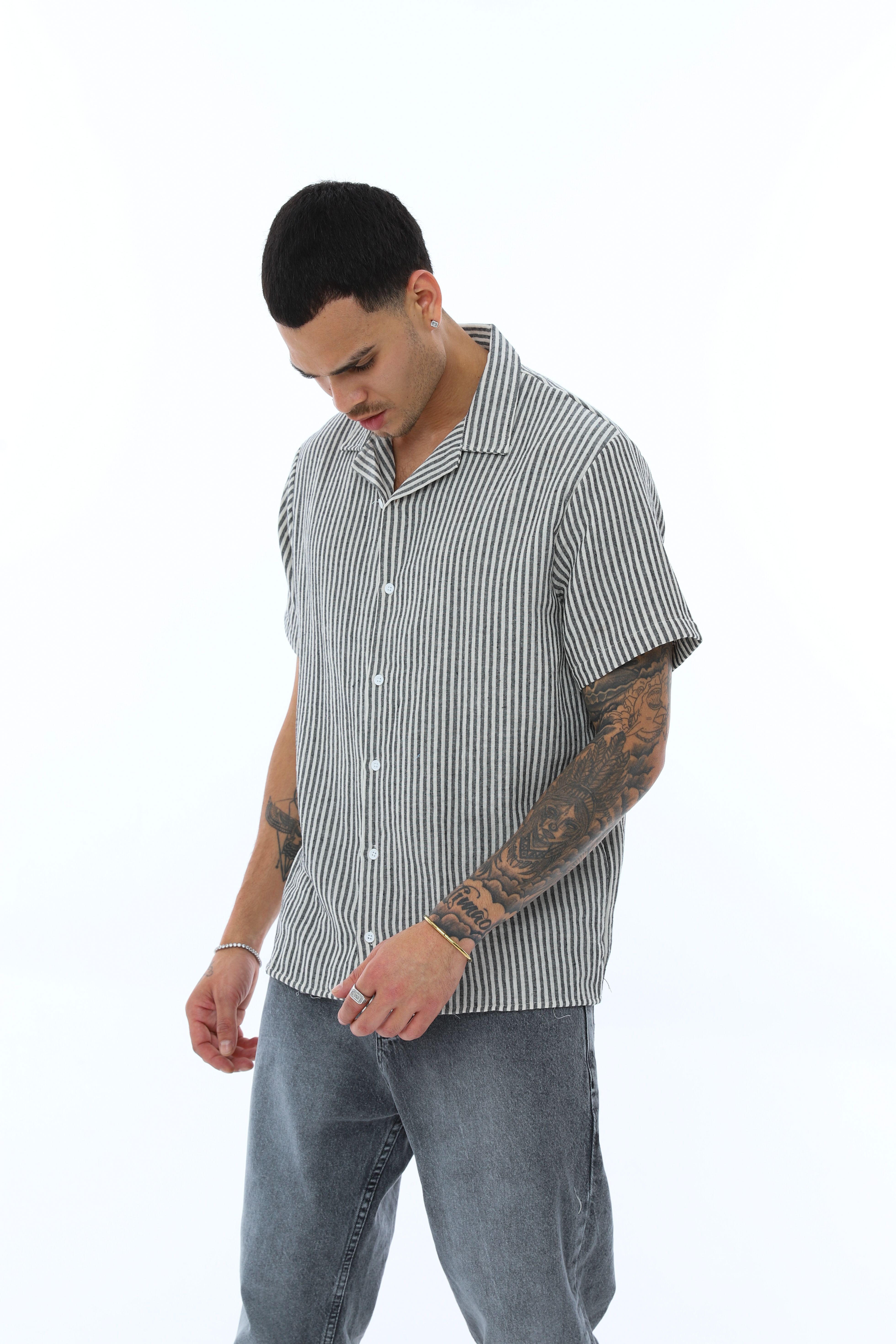 OVERSIZE KALIN ÇİZGİLİ KISA KOLLU GÖMLEK - GRİ - BEYAZ