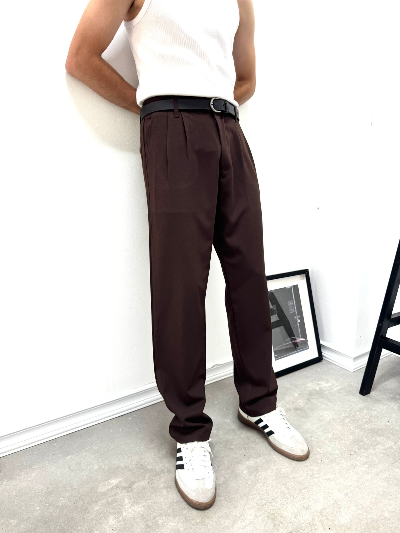 PİLELİ BAGGY KUMAŞ PANTOLON - KAHVERENGİ