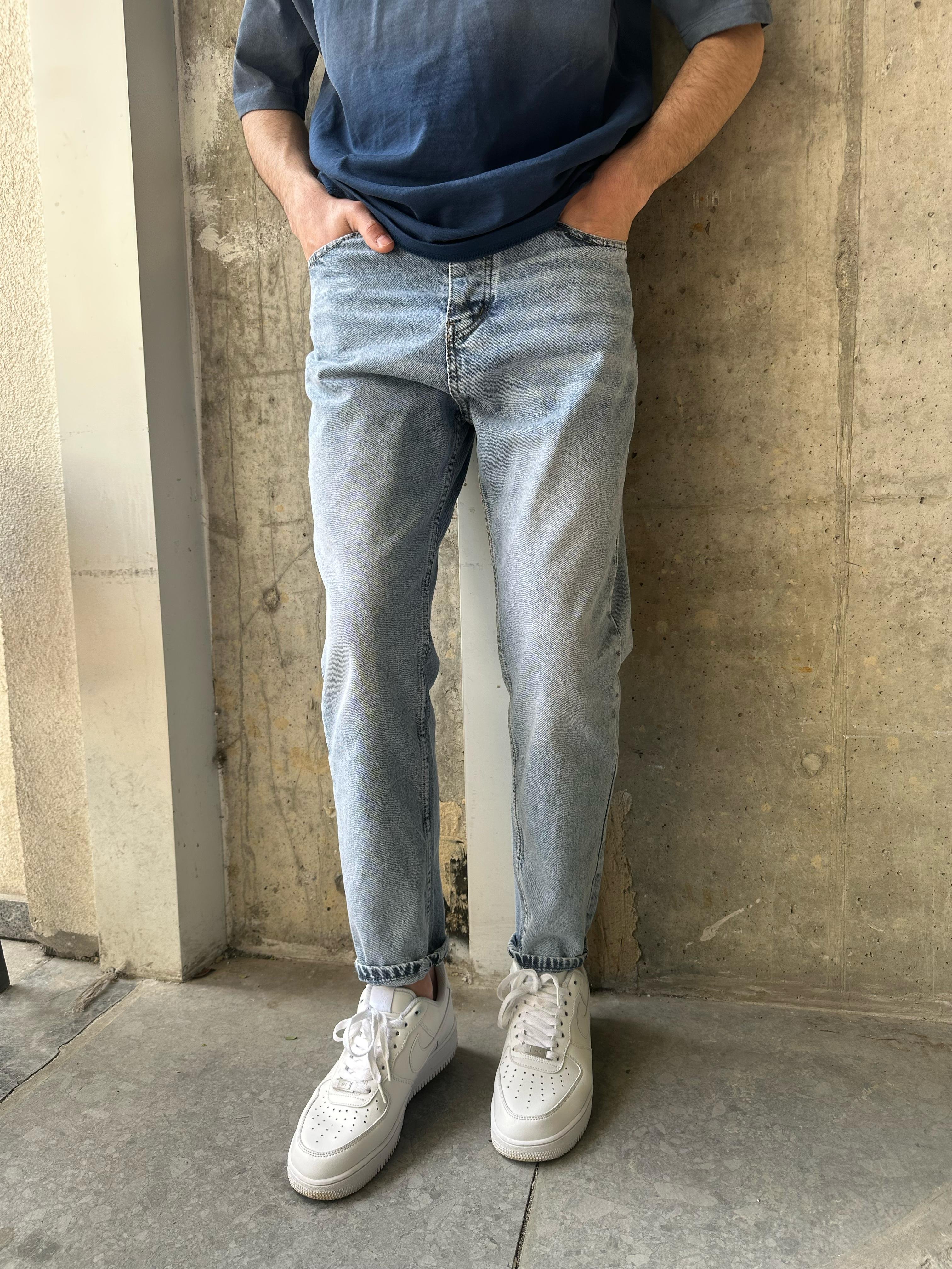BUZ MAVİ YIKAMALI BOYFRİEND JEAN - MAVİ