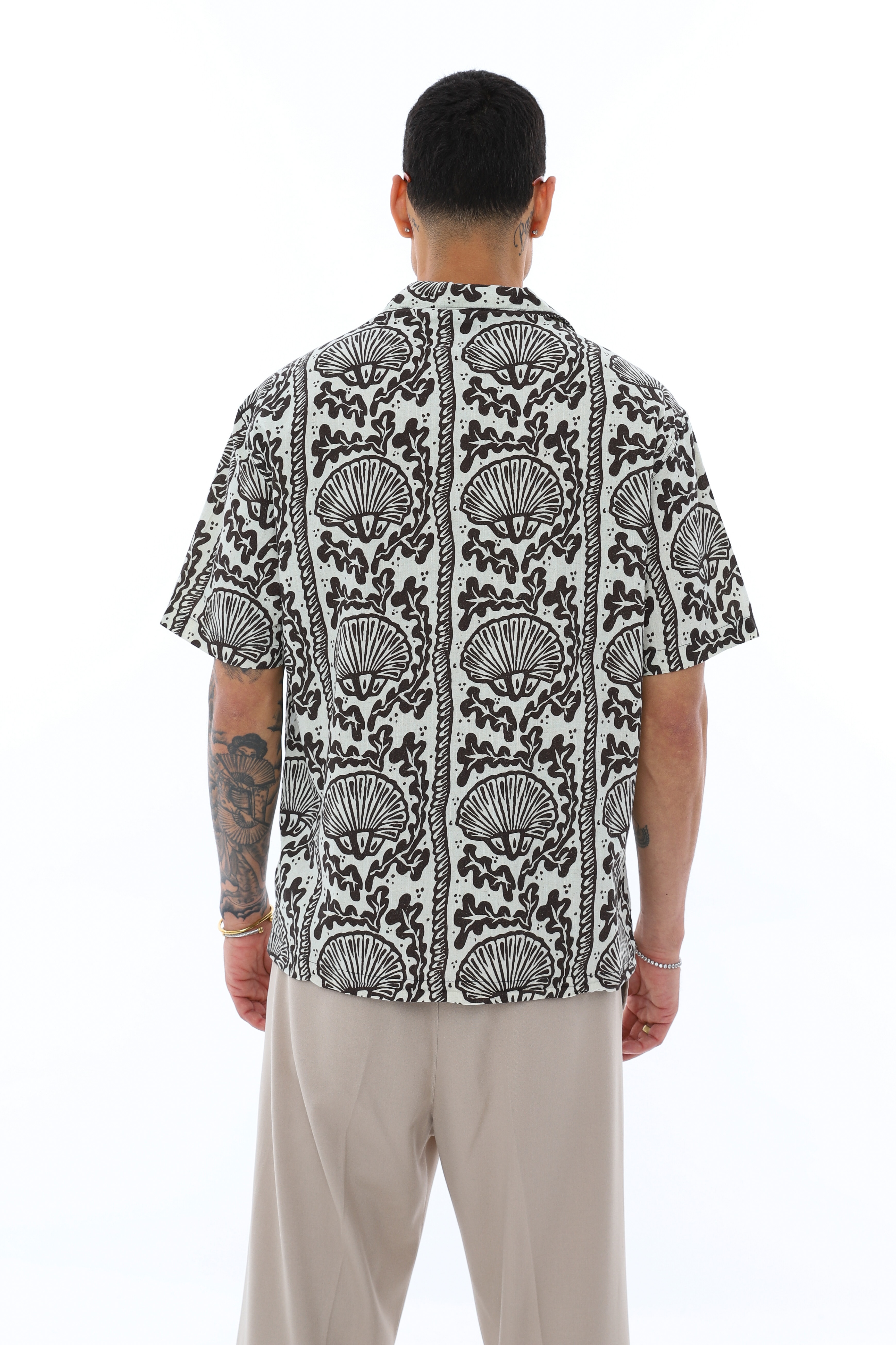 DESENLİ KISA KOLLU KETEN GÖMLEK - KAHVE