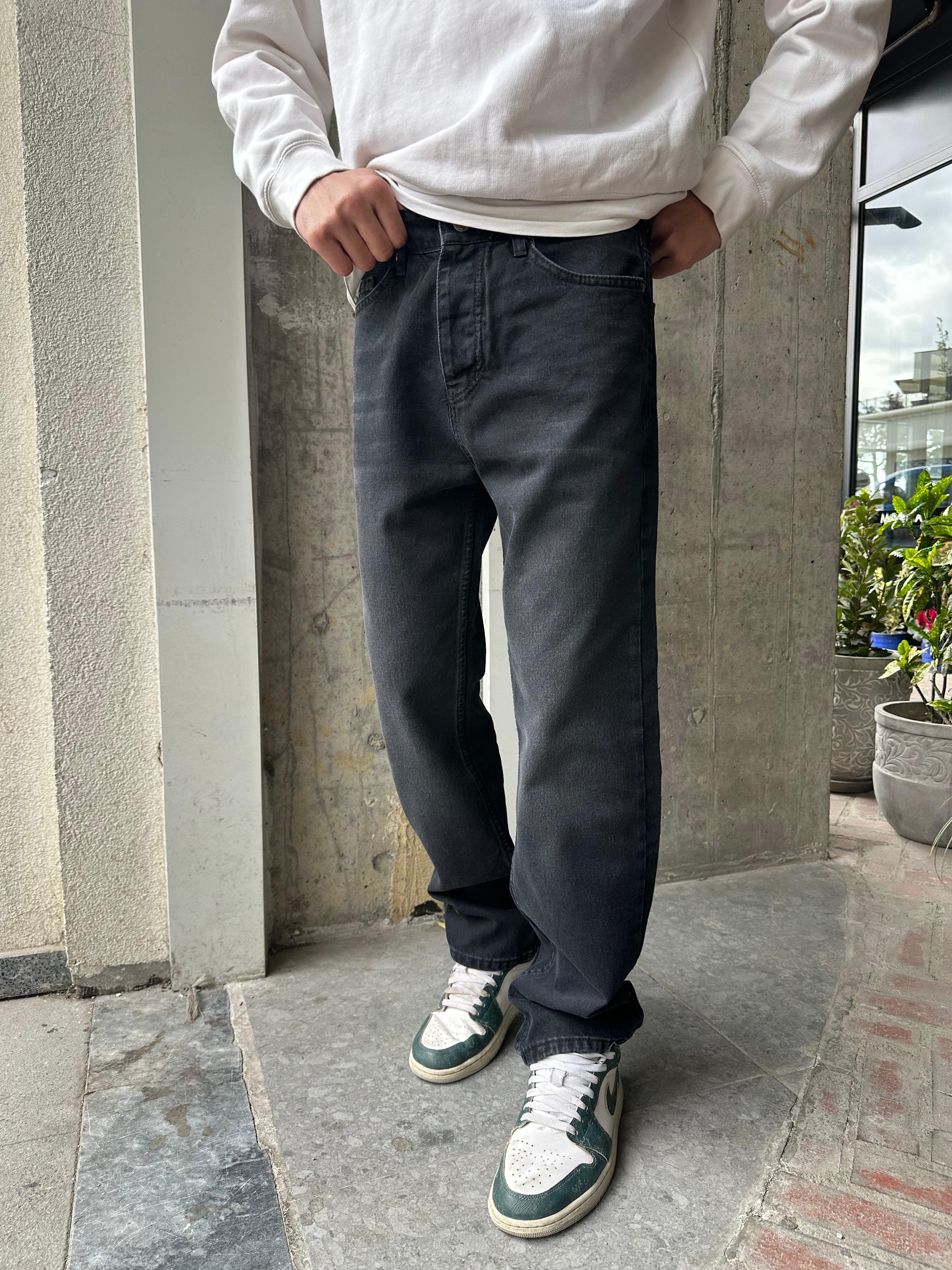 ANTRASİT TAŞLANMIŞ PREMİUM BAGGY KALIP JEAN
