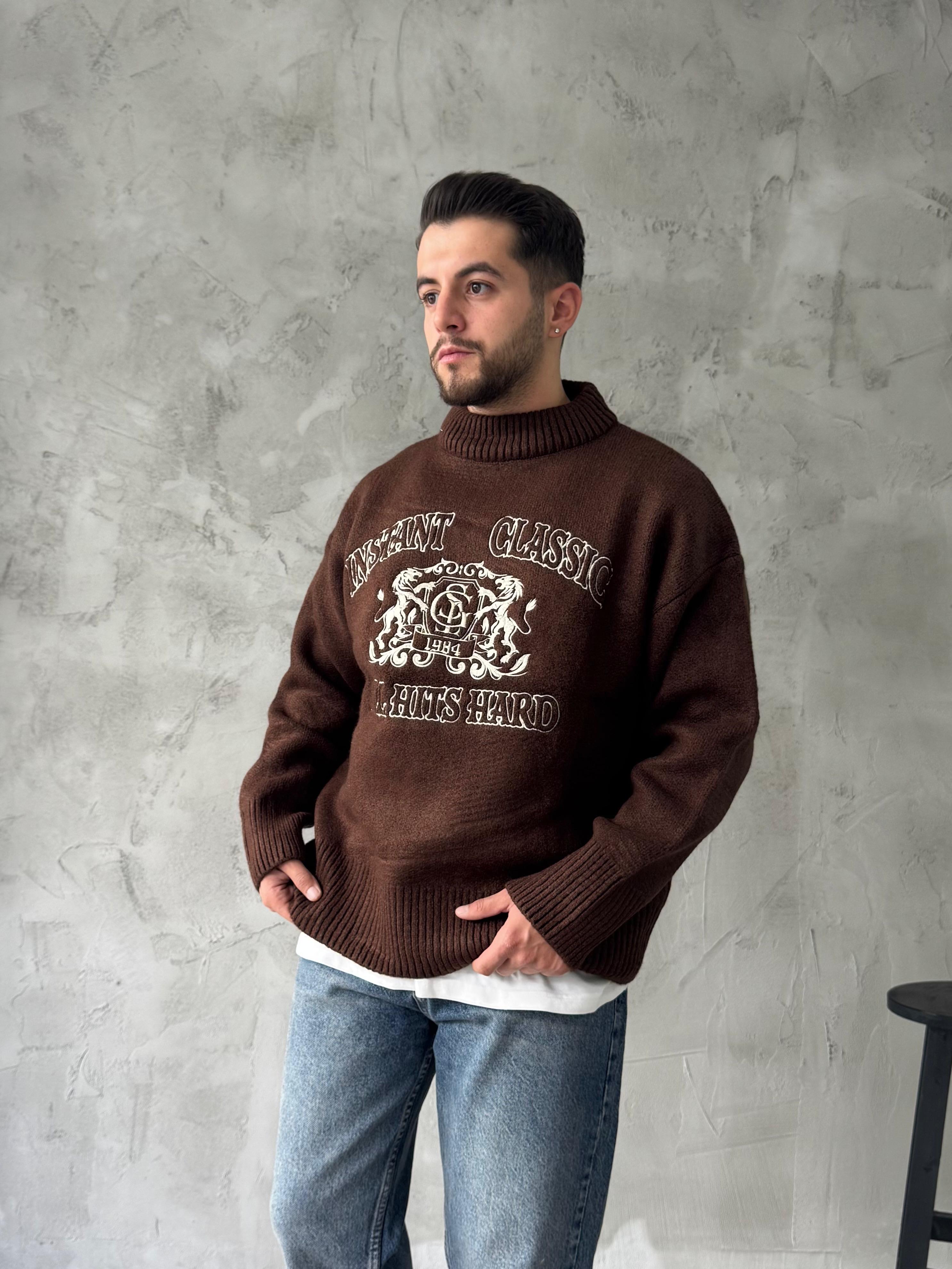 Kahve Instant Nakışlı Oversize Kazak