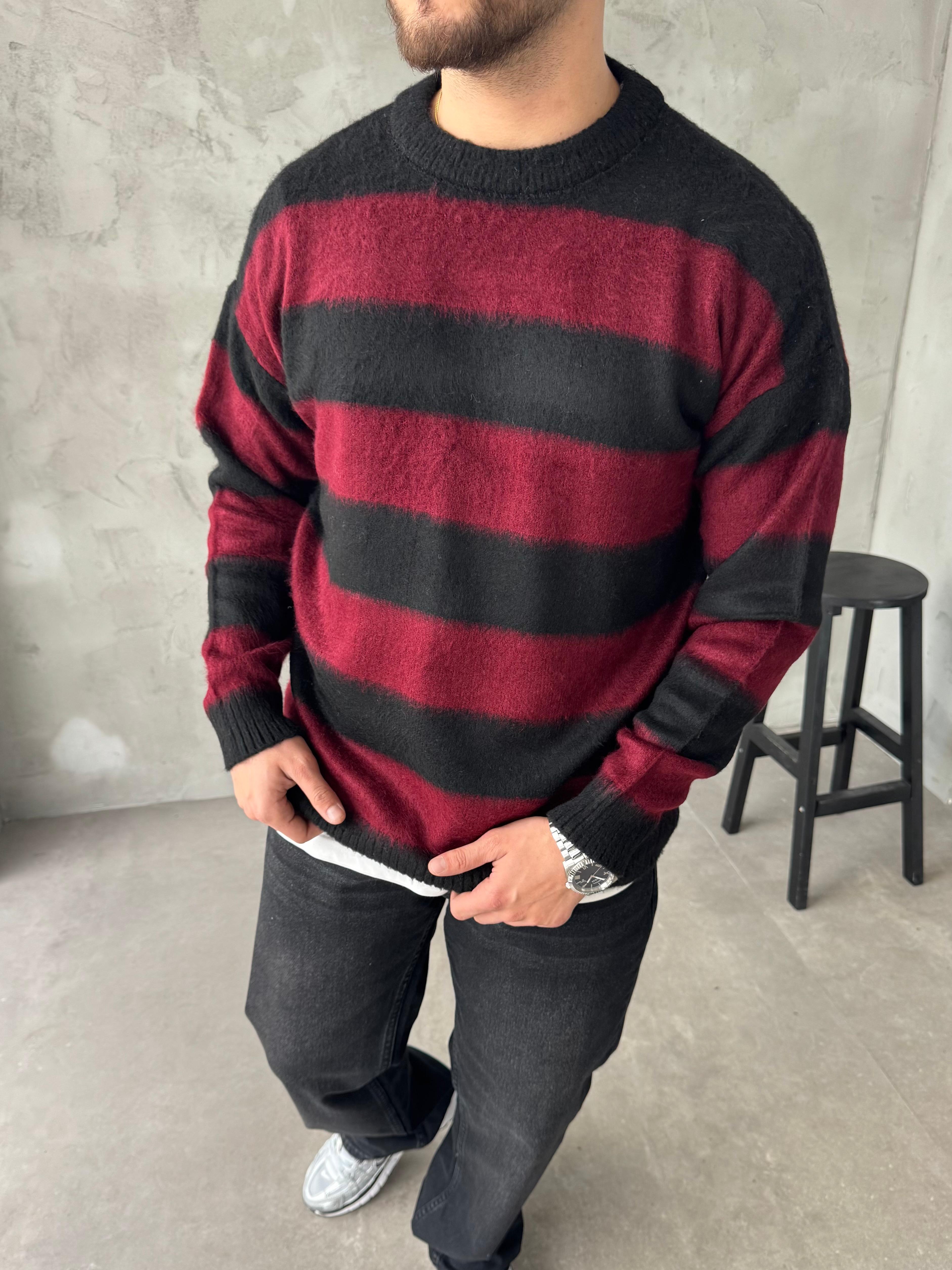 Bordo Şerit Detaylı Peluş Kazak