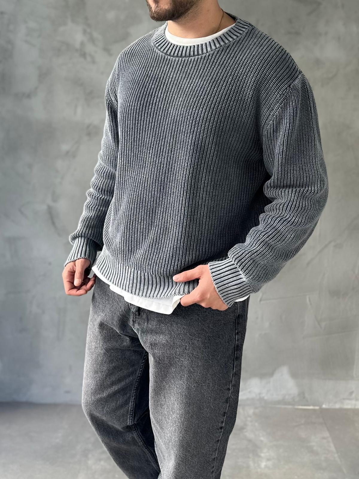 Antrasit yıkamalı Oversize Örme Kazak