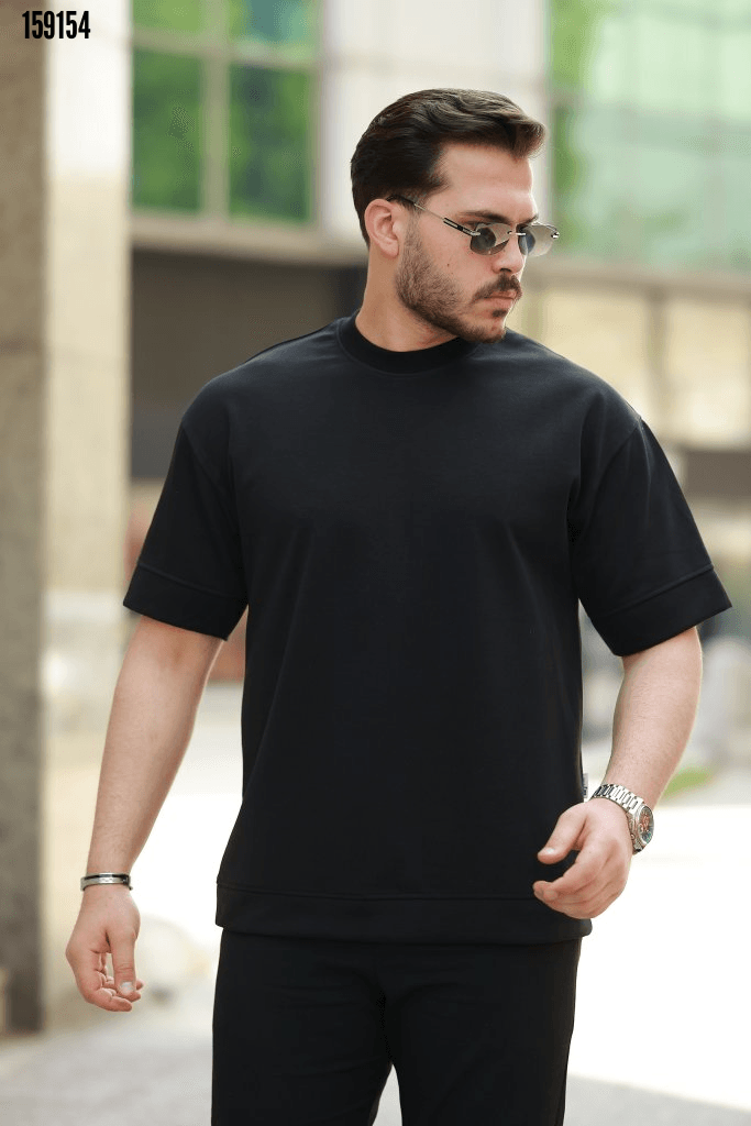 SİYAH