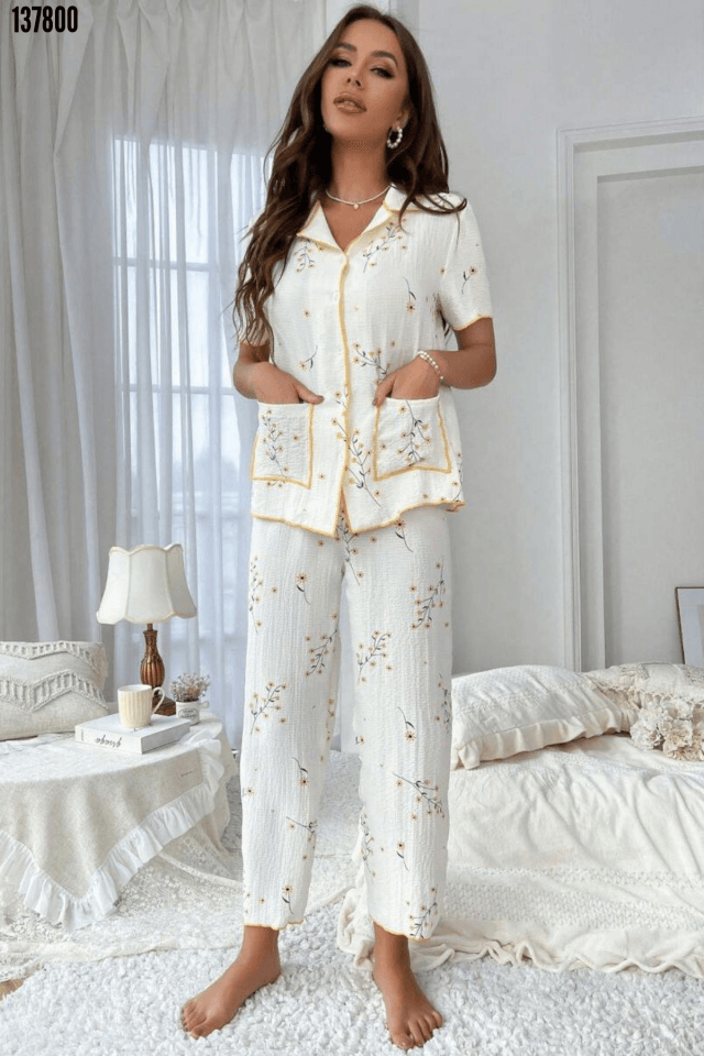 Bahar Papatya Desenli Cep Detaylı Pijama Takımı