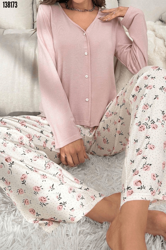 Kadın V Yaka Pamuklu Pijama Takımı 