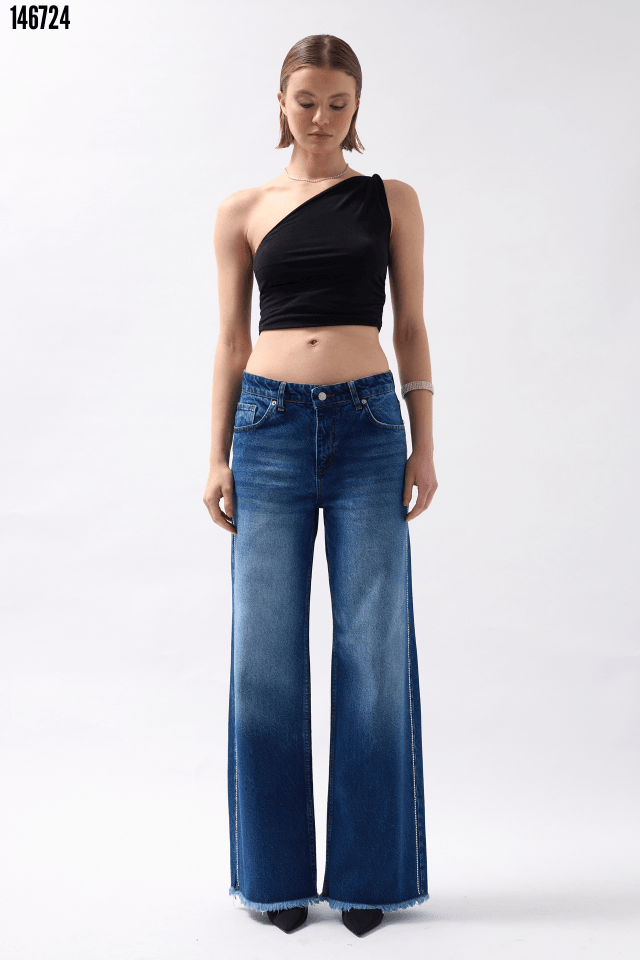 Taş Şerit Detaylı Jean