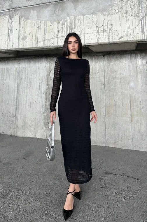 Sırt Dekolteli File Detaylı Elbise