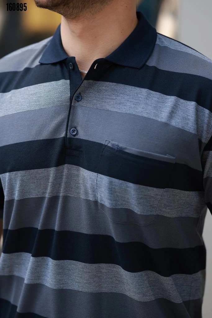 Erkek Yakalı Çok Renkli Kısa Kollu T-shirt