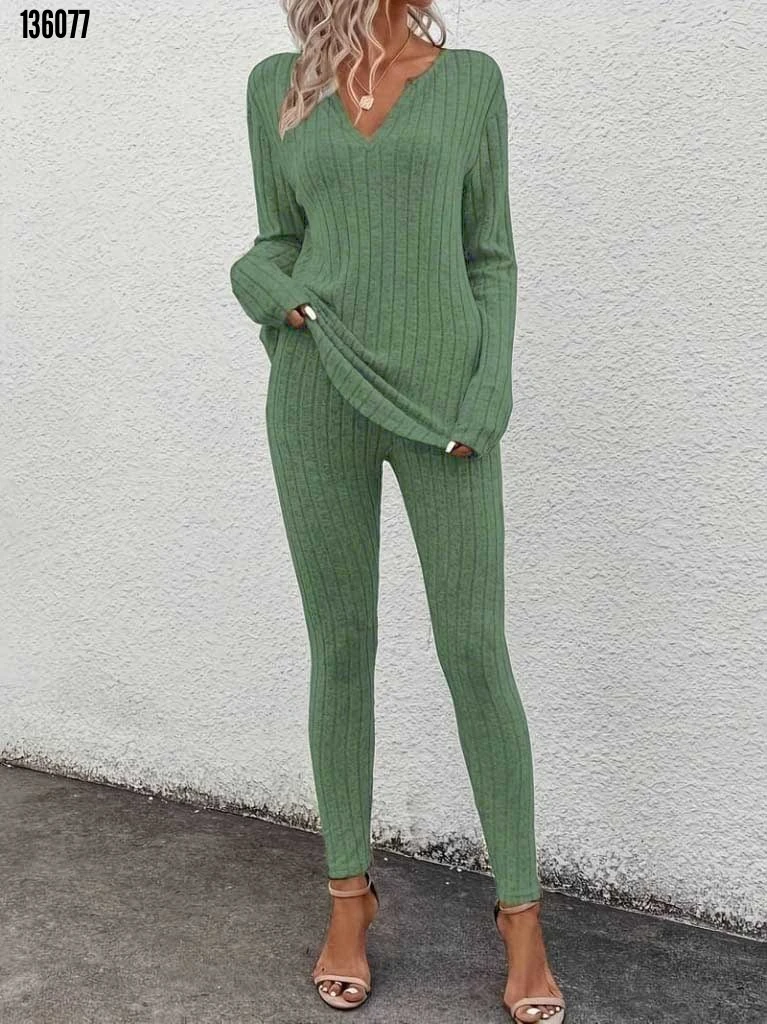 Kadın V Yakalı Bluz Alt Tayt Kaşkorse İkili Takım