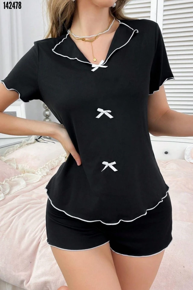 Pamuklu Beyaz Kurdale Detaylı Şortlu Pijama Takımı