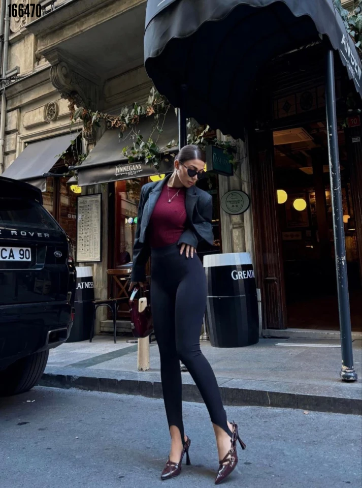 Toparlayıcı füzo tayt Likralı Ayak Detaylı - Siyah