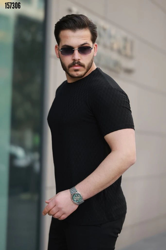 Erkek Baklava Desenli T-shirt