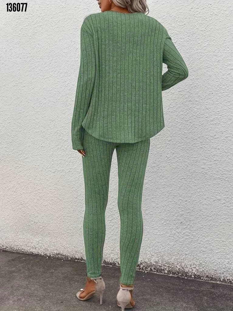 Kadın V Yakalı Bluz Alt Tayt Kaşkorse İkili Takım