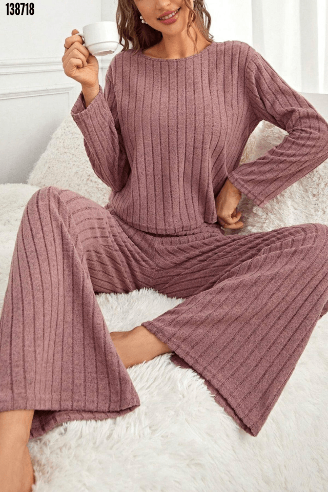 Gül Kurusu Pamuklu Pijama Takımı