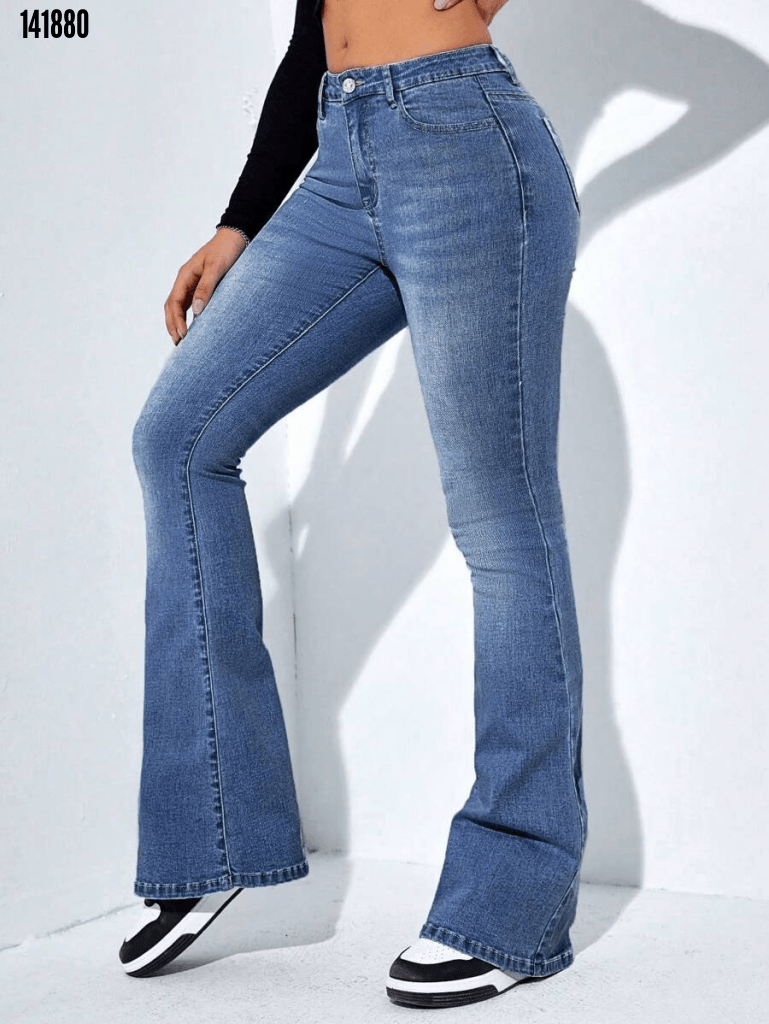 Kadın Yüksek Bel Cepli İspanyol Paça Jeans Pantolon