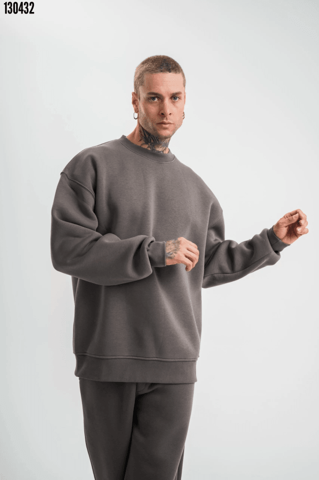 Uzun Kol Bisiklet Yaka Basic SweatShirt