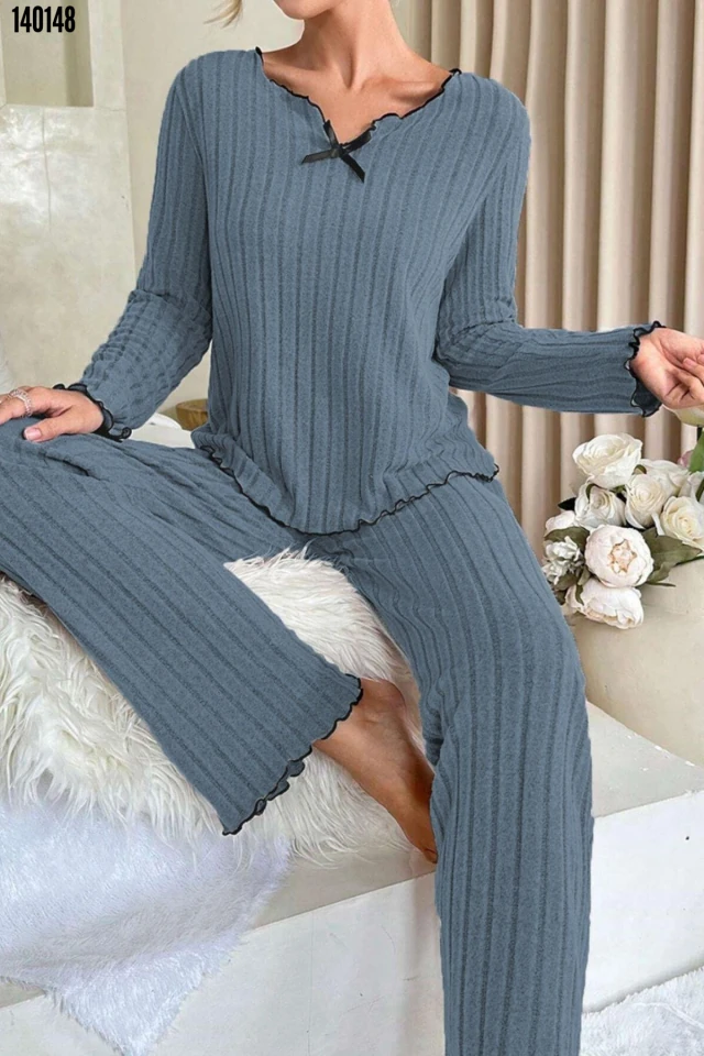 Uzun Kollu Pamuklu Pijama Takımı