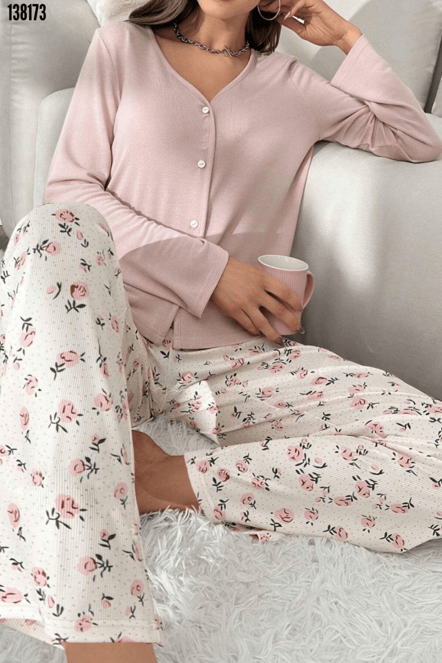 Kadın V Yaka Pamuklu Pijama Takımı 