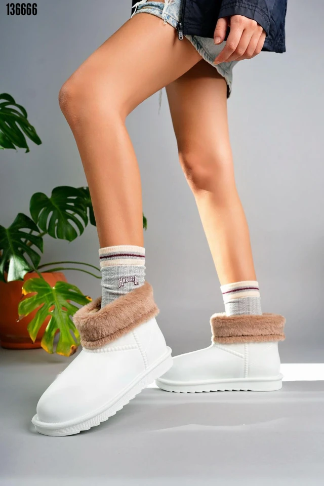 Mordi Oval Burunlu Su Geçirmez İçi Kürklü Bot