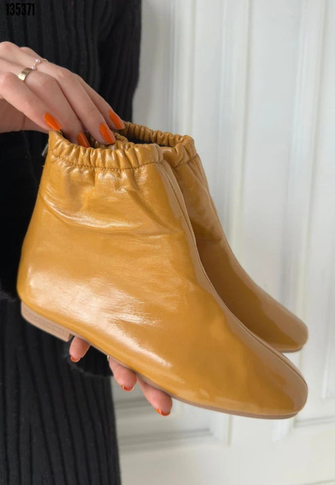 Kadın Barxi Rugan Bot