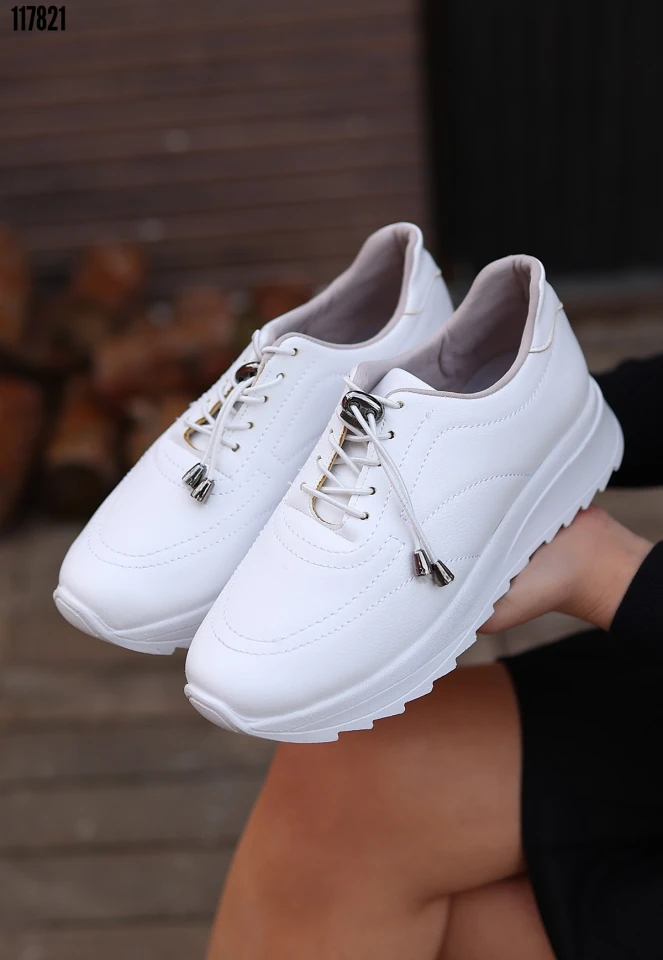 Romy Beyaz CiltBağcıklı Spor Ayakkabı