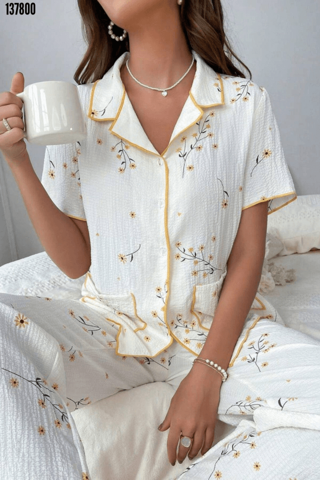 Bahar Papatya Desenli Cep Detaylı Pijama Takımı