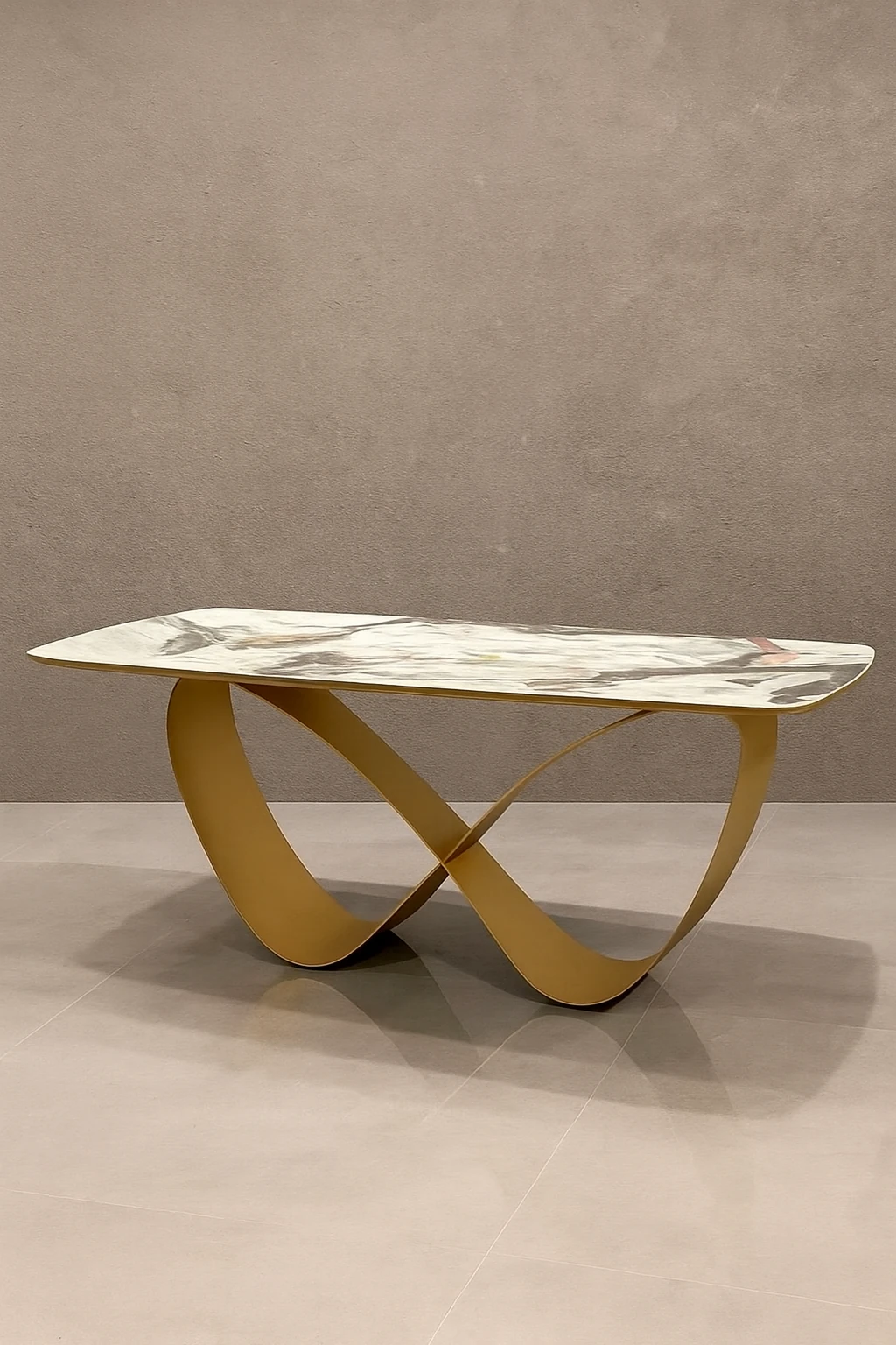 Kelebek Porselen Masa