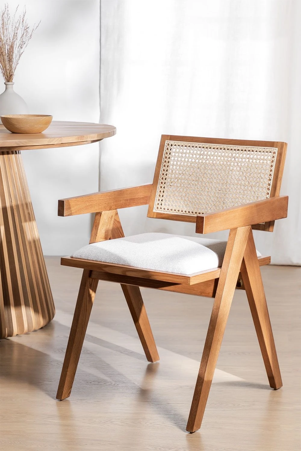 Kare Kollu Hasırlı Sandalye 