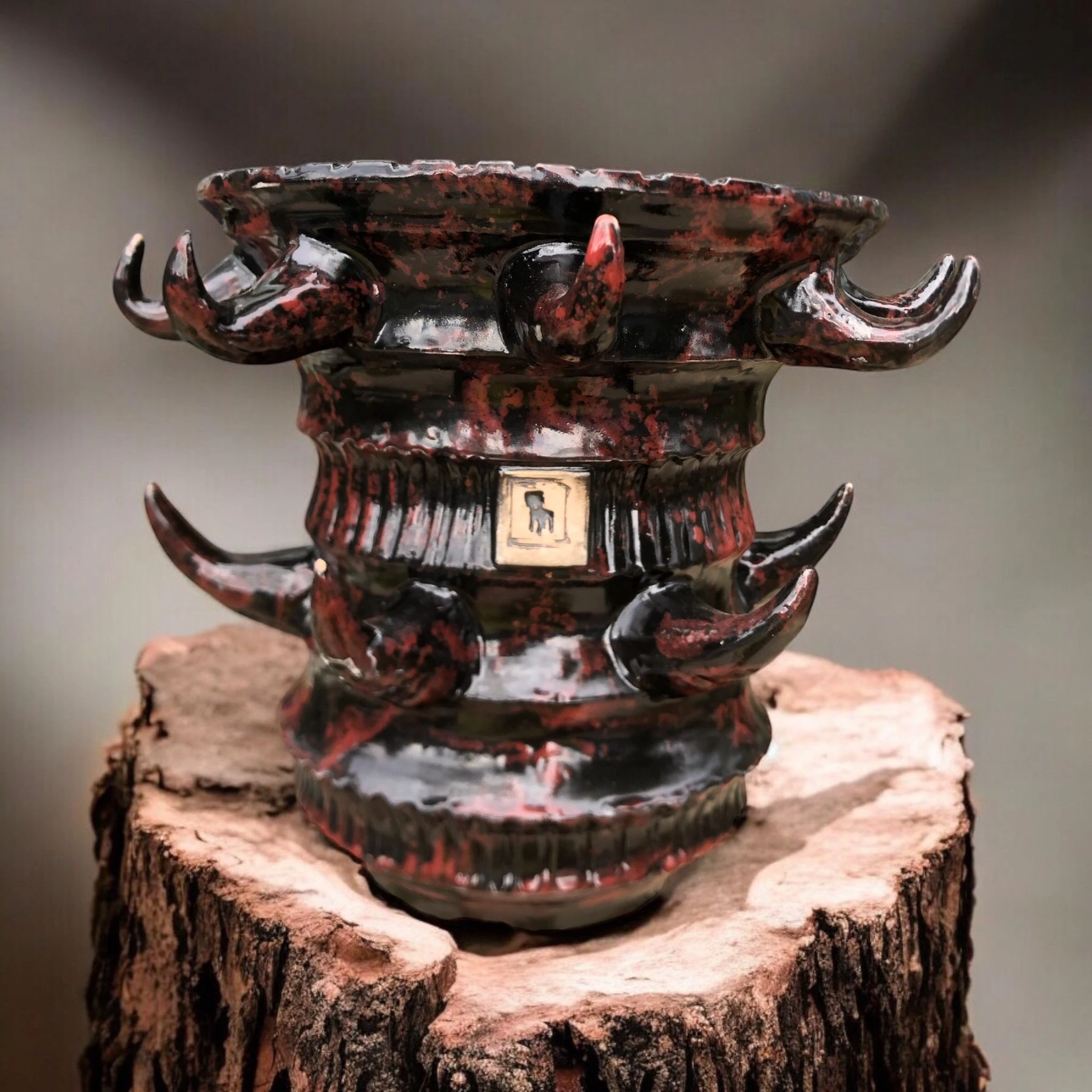 Premium Dark Red Octopus Saksı D:22 H:22