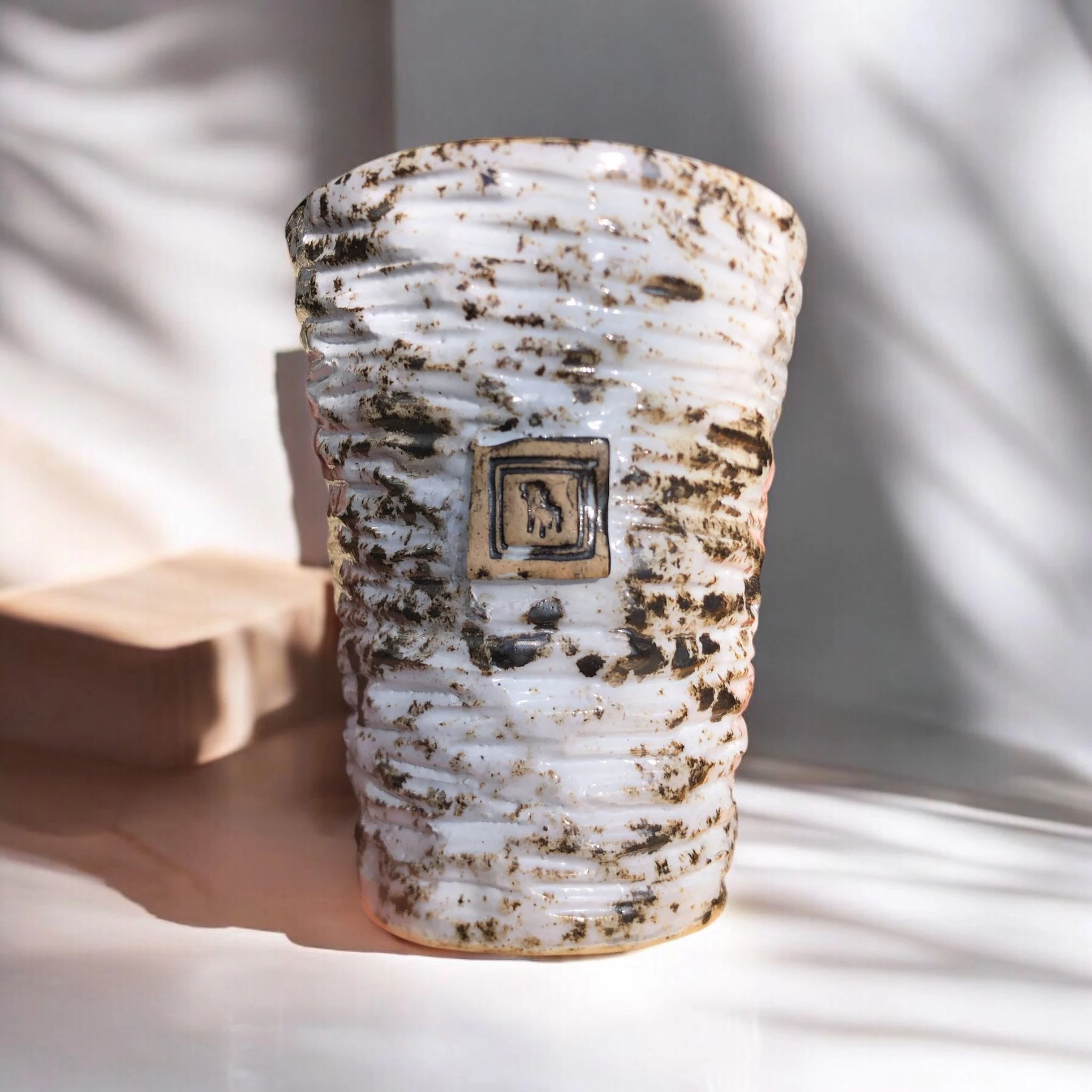 White-Brown Saksı D:8,5 H:11