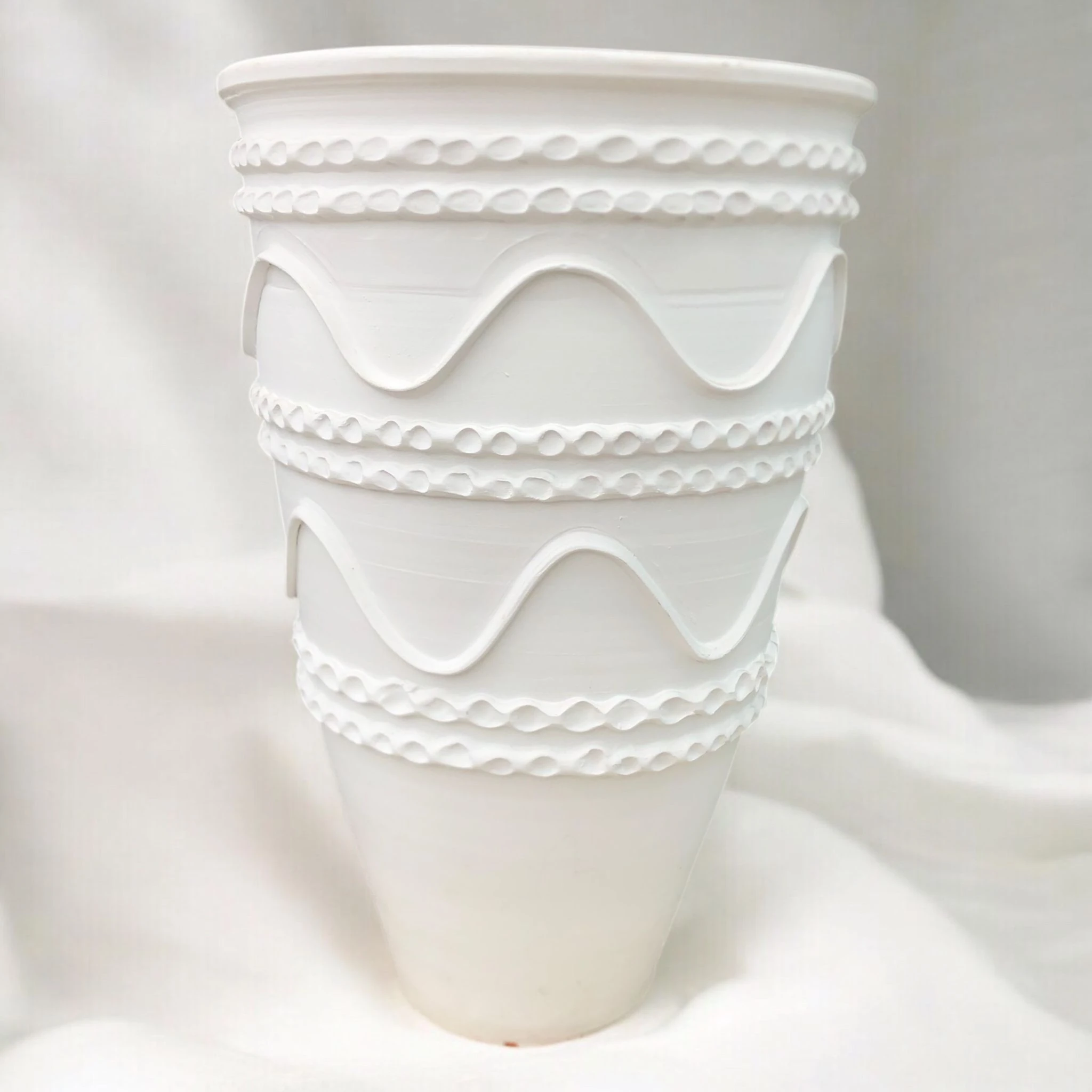 White Dalgalı Zincir Desen Küp D:52 cm H:80 cm