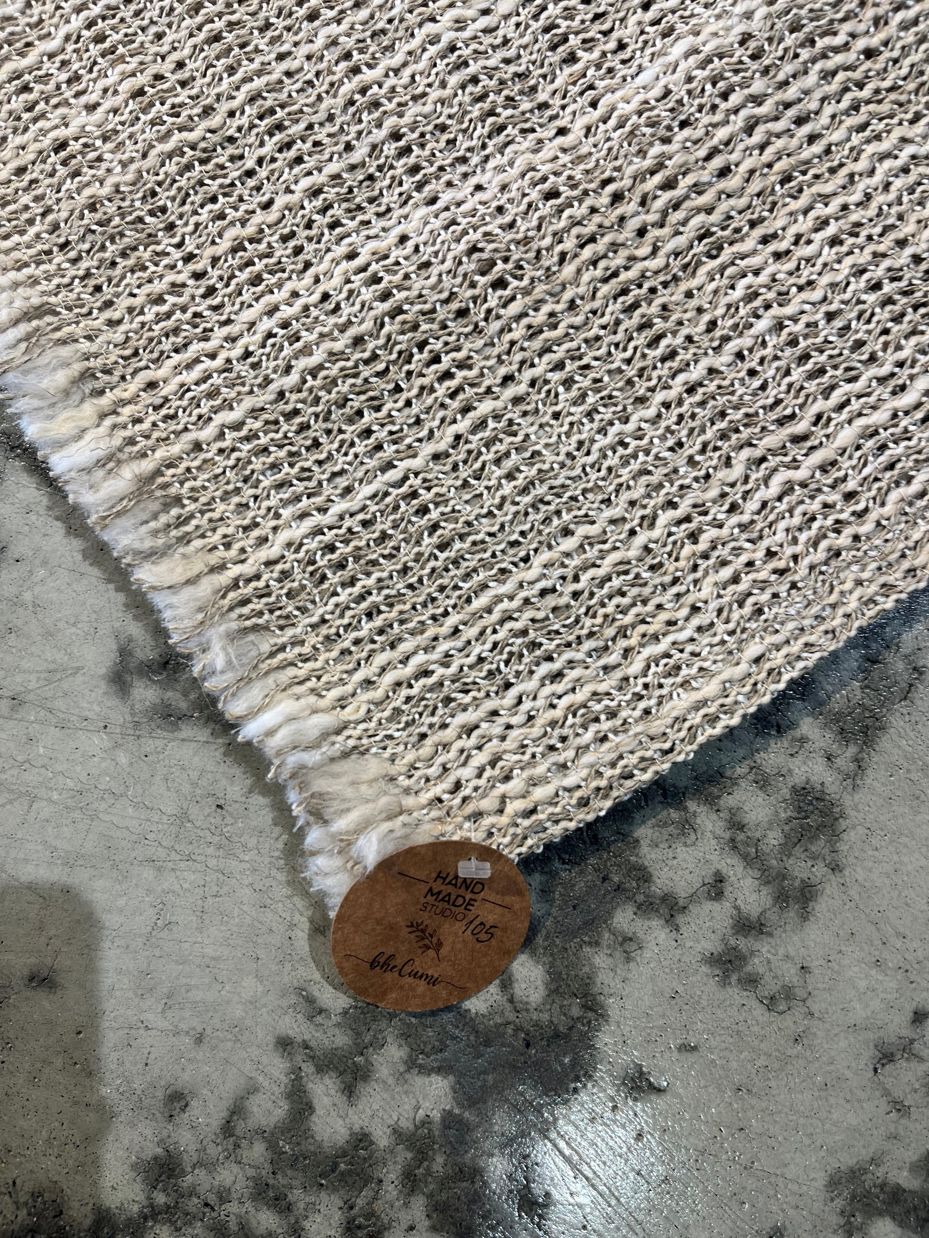 Table Runner 105