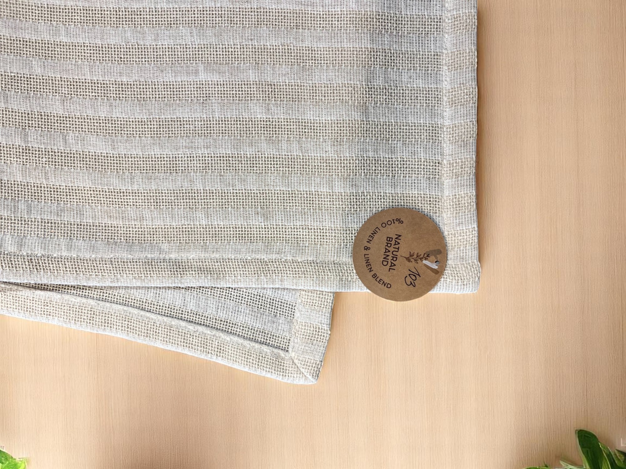 Table Runner 103