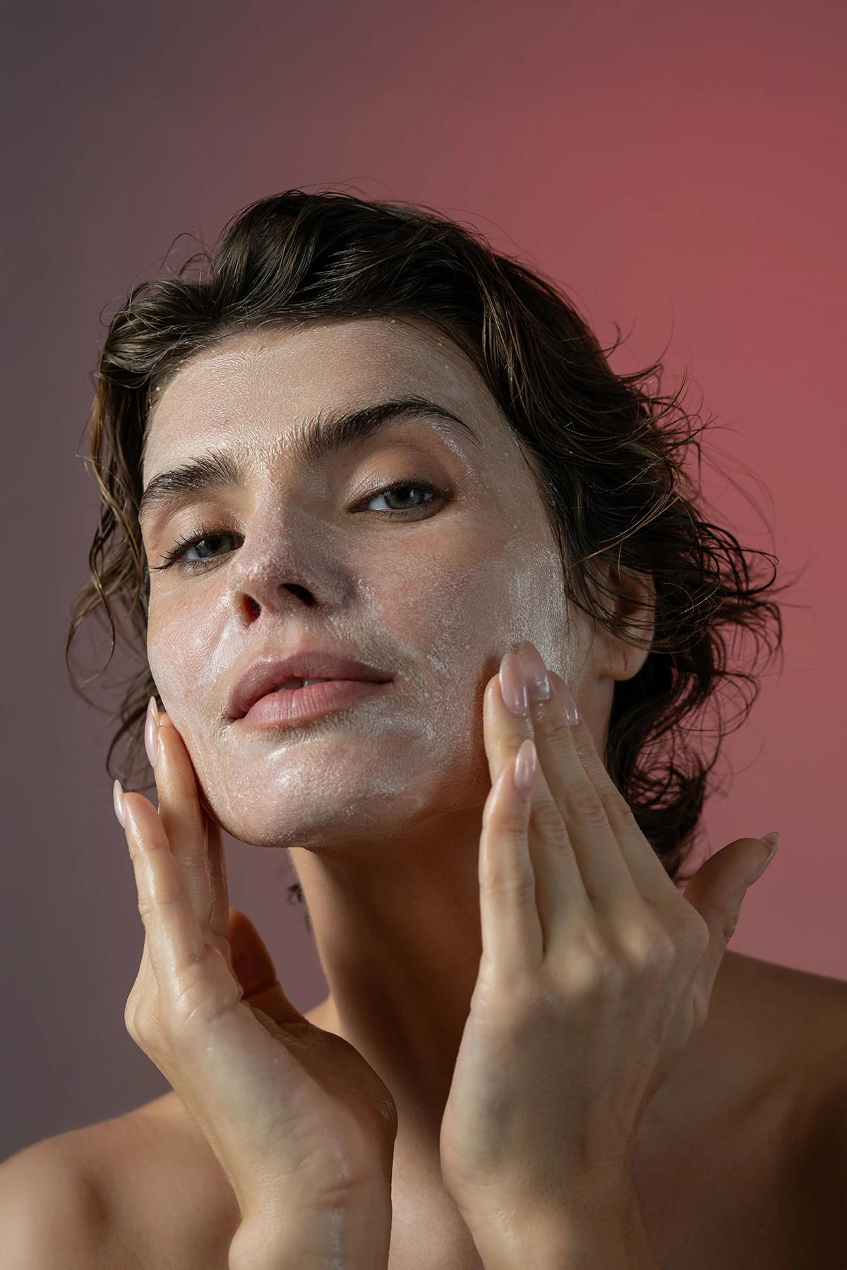 Arındırıcı ve Aydınlatıcı Enzim Peeling (65 gr)