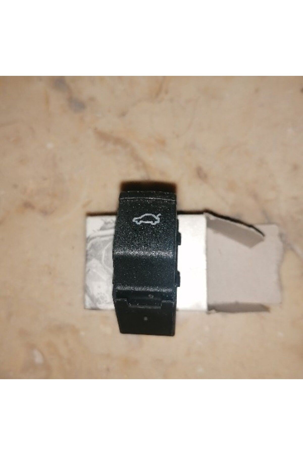 3u0959831 01c Uyumlu Skoda Süberb Kabak Düğmesi