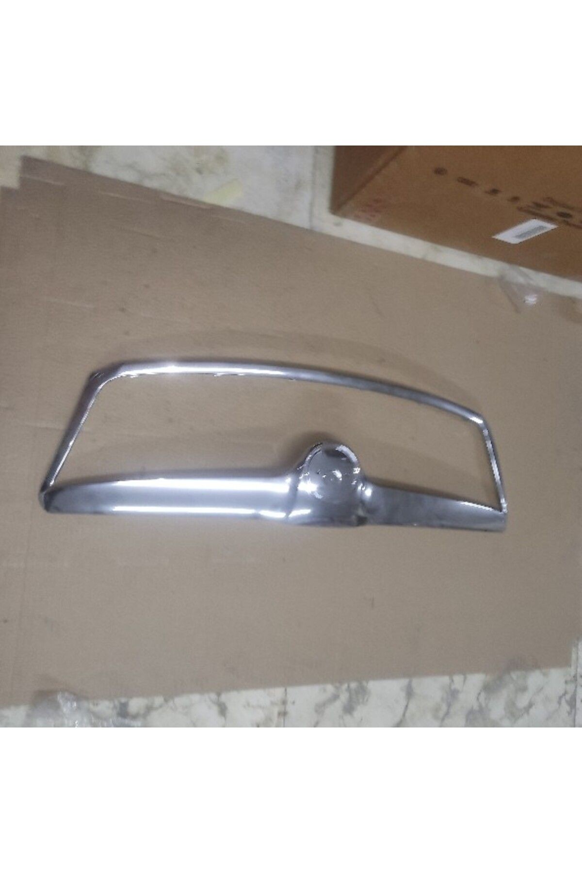 1Z0853661A Skoda Octavia 2004-2009 Uyumlu Ön Panjur Nikelajı
