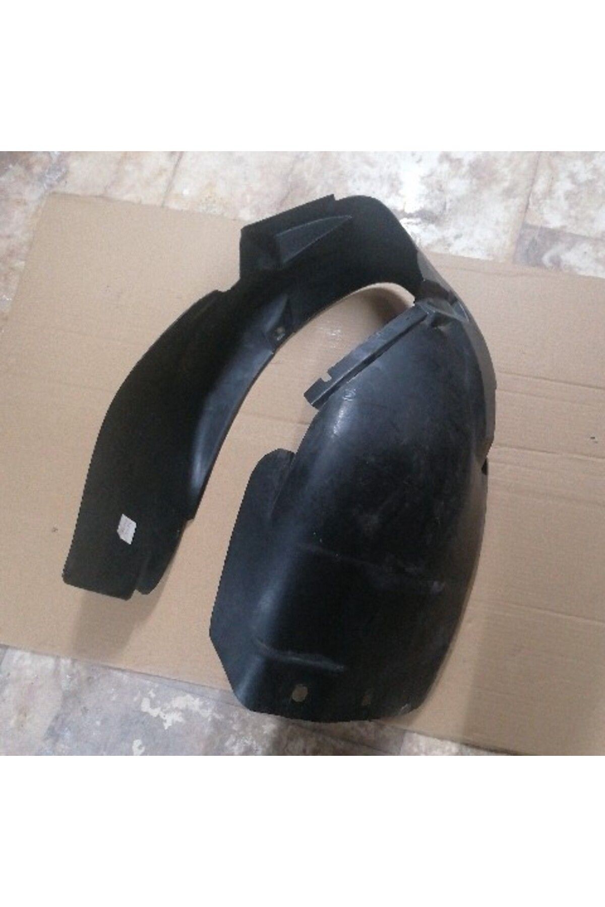 3B0809961 ÖN ÇAMURLUK DAVLUMBAZI VOLKSWAGEN PASSAT 1996-2000 SOL ORİJİNAL Uyumlu