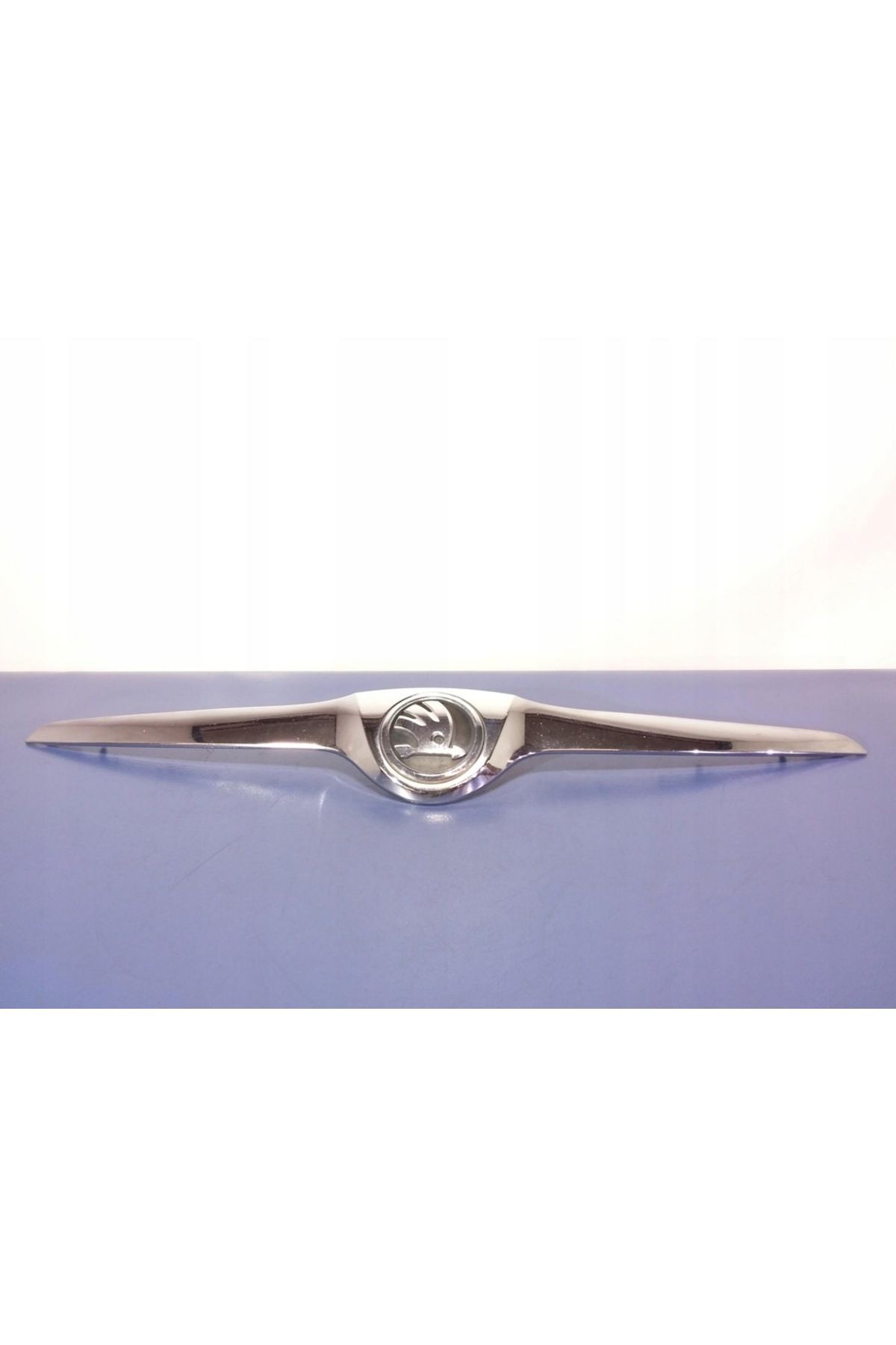5j0853661A PRAKTİK IZGARA IZGARA KROM LOGO ORİJİNAL