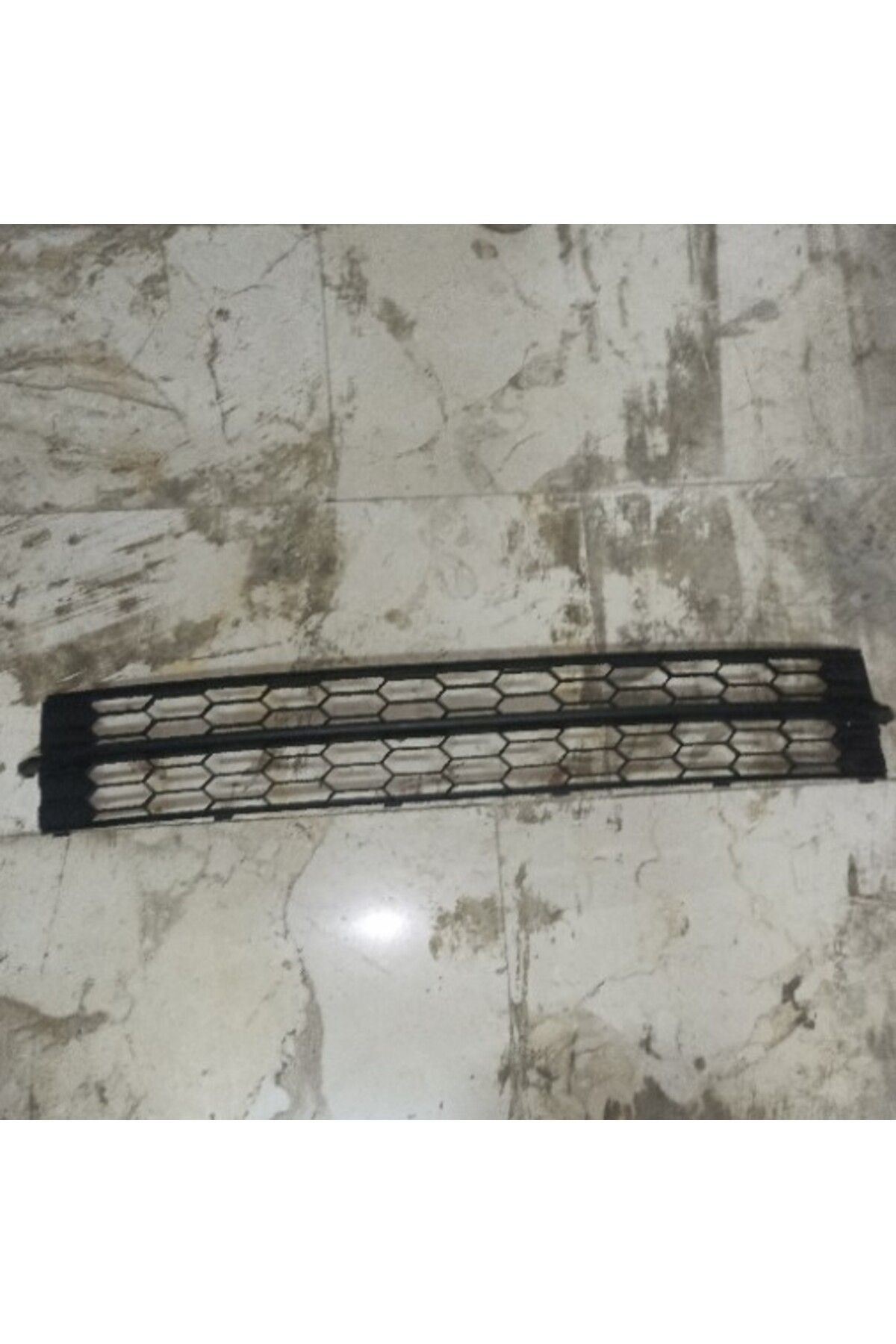 5Ja853677 Skoda Rapıd 13/16 Uyumlu  Ön Tampon Panjuru